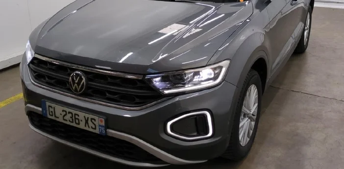 VOLKSWAGEN T-ROC
