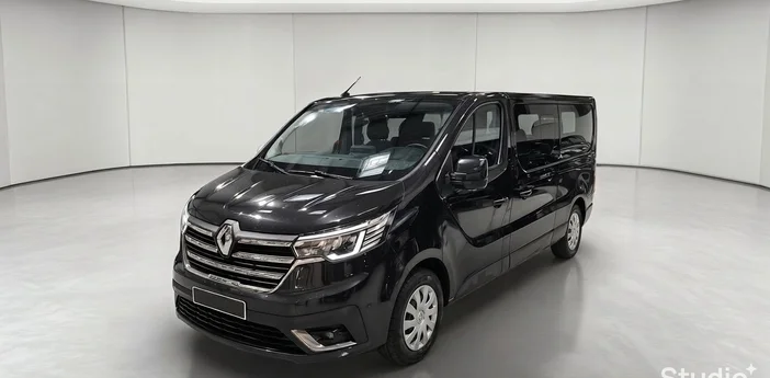 RENAULT TRAFIC III MINIBUS