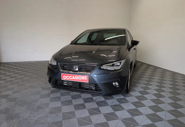 SEAT IBIZA