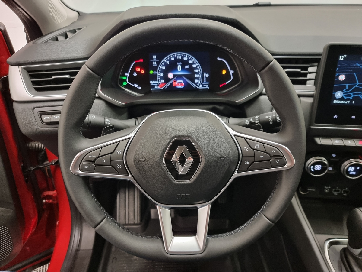 RENAULT CAPTUR mild hybrid 140 EDC Techno