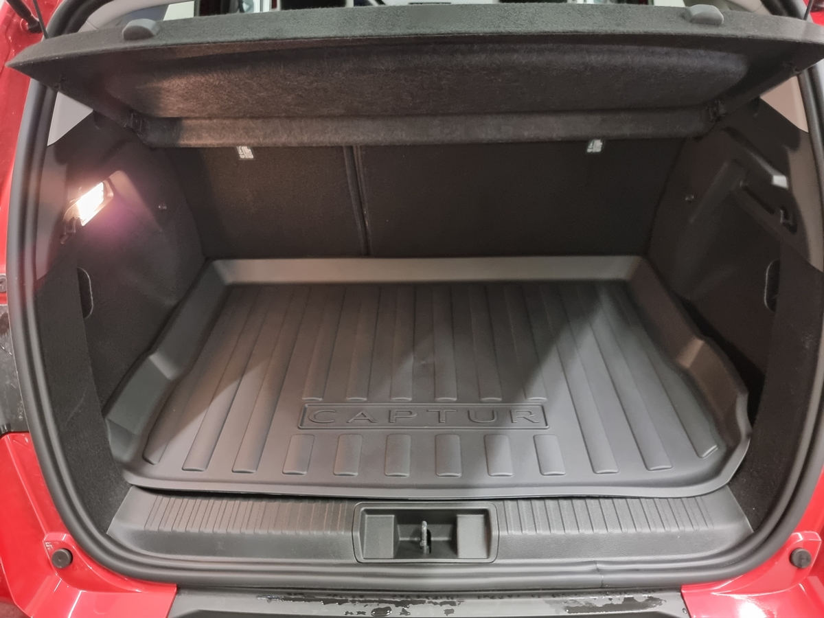 RENAULT CAPTUR mild hybrid 140 EDC Techno