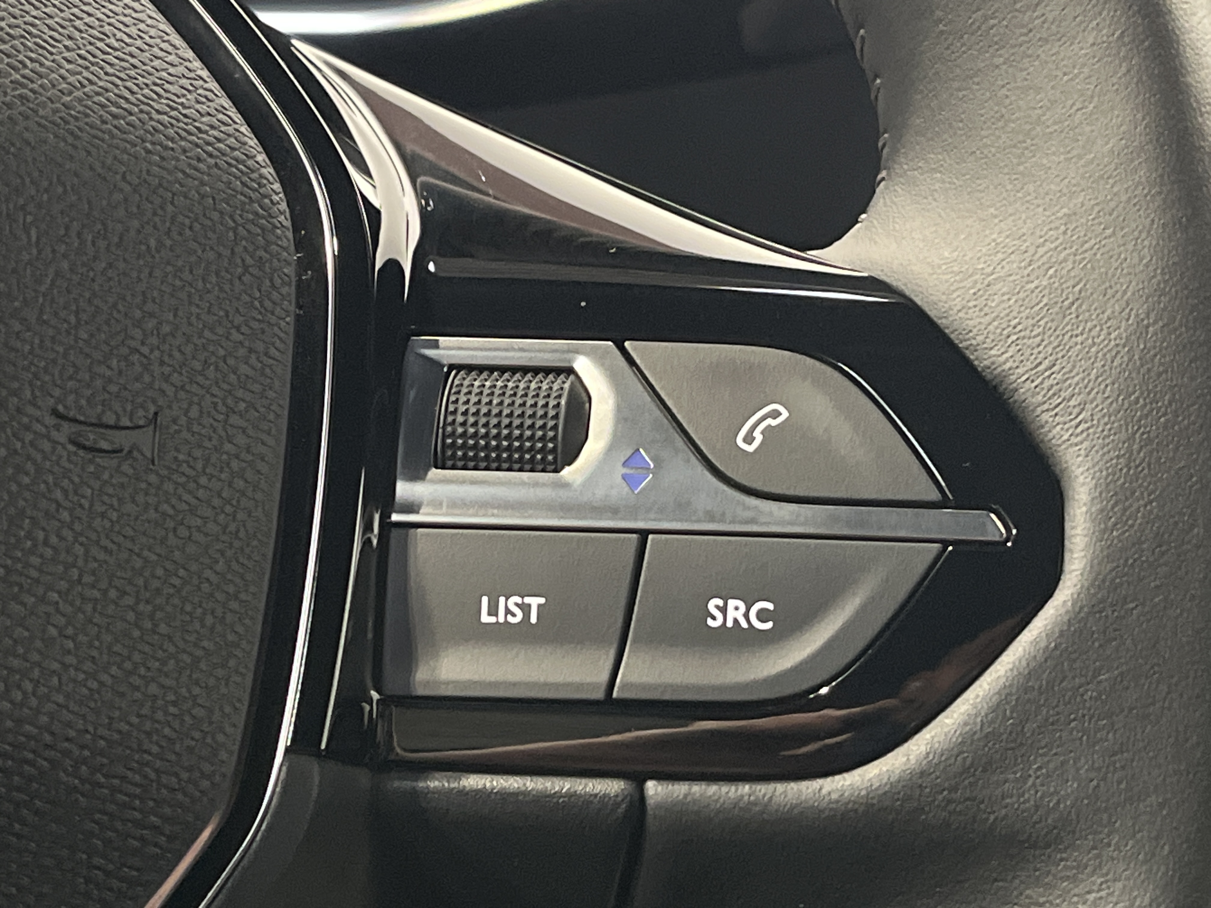 PEUGEOT 2008 ALLURE PACK PURETECH 130 S&S BVM6