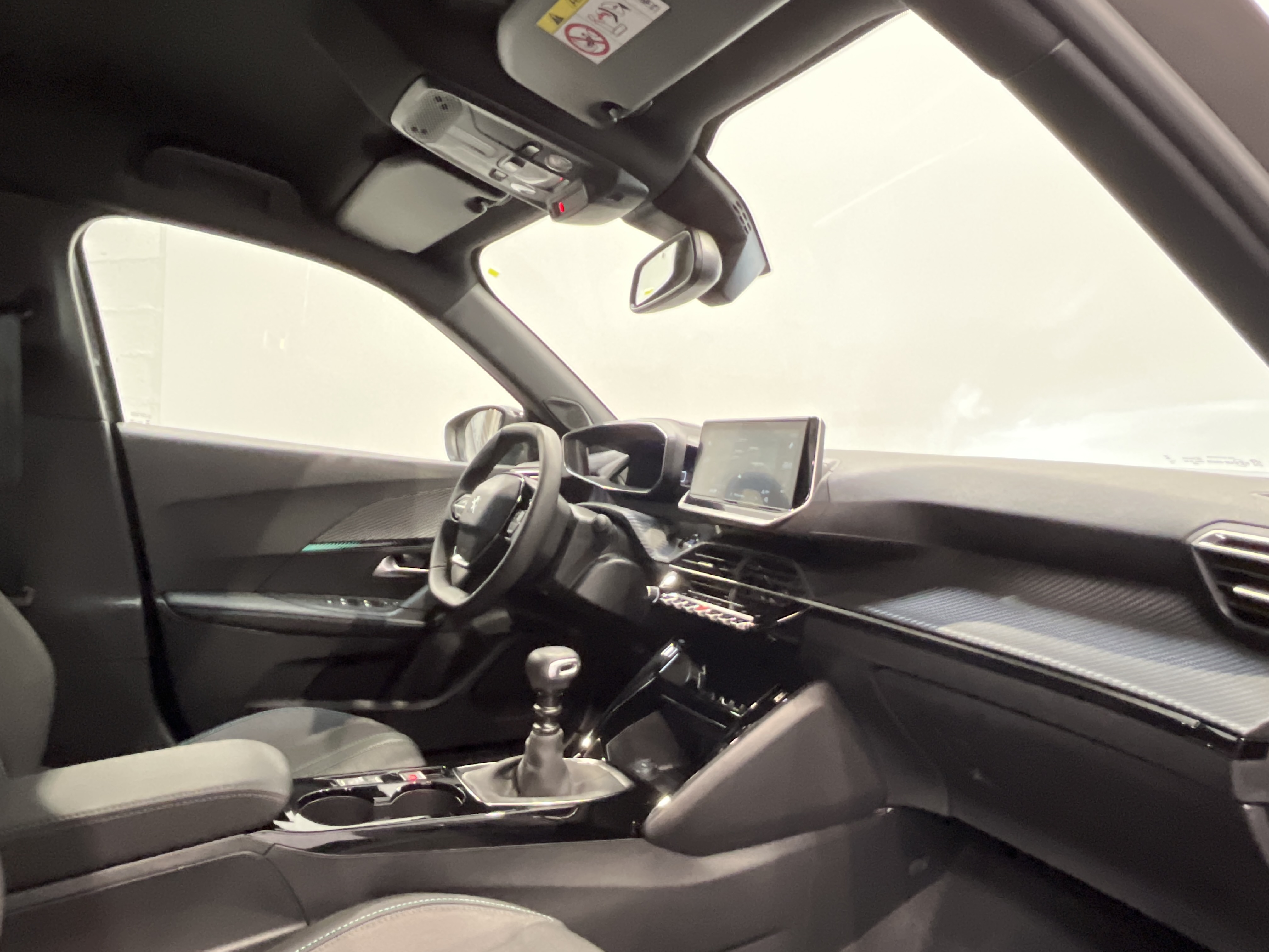 PEUGEOT 2008 ALLURE PACK PURETECH 130 S&S BVM6
