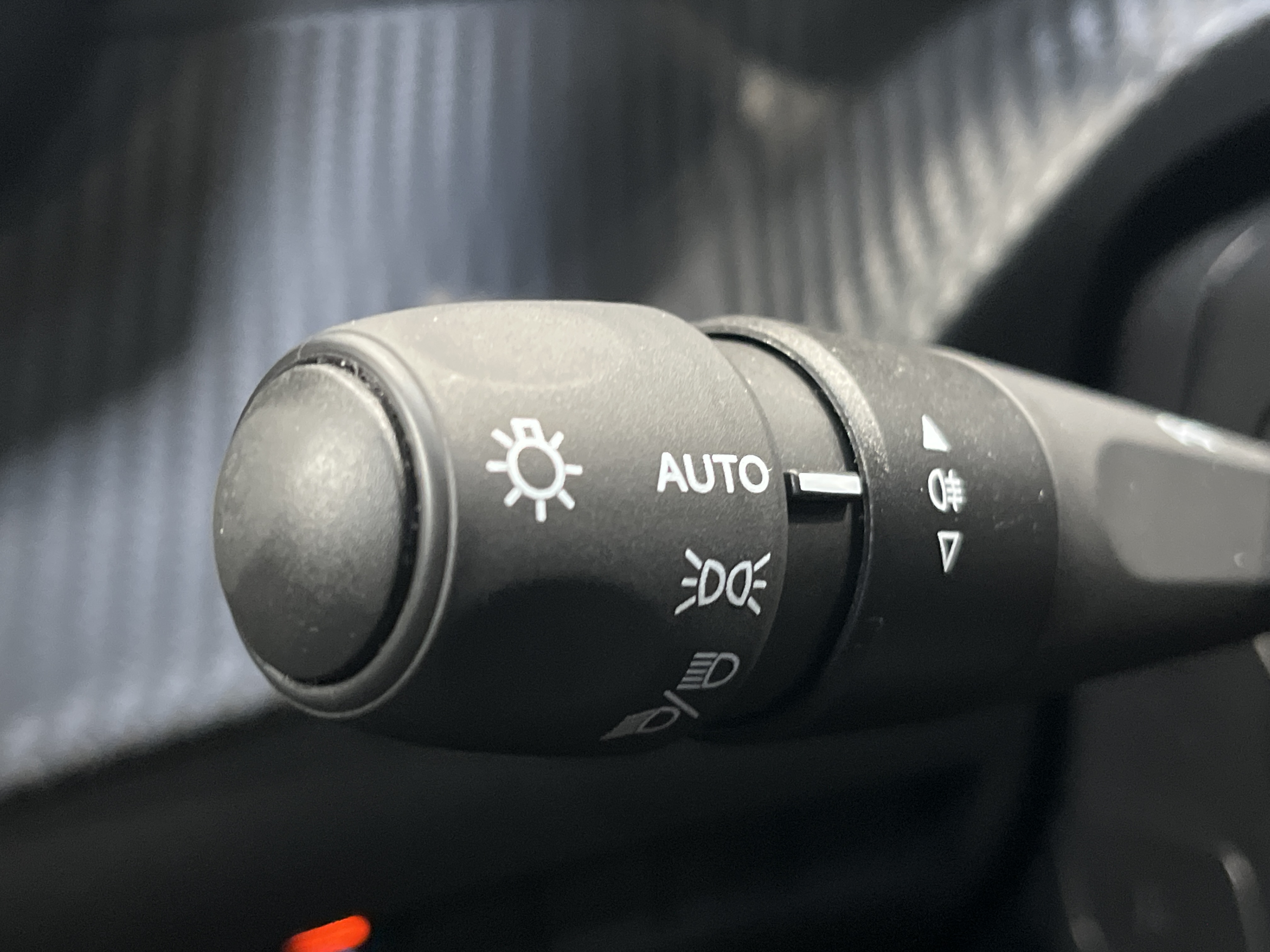 PEUGEOT 2008 ALLURE PACK PURETECH 130 S&S BVM6
