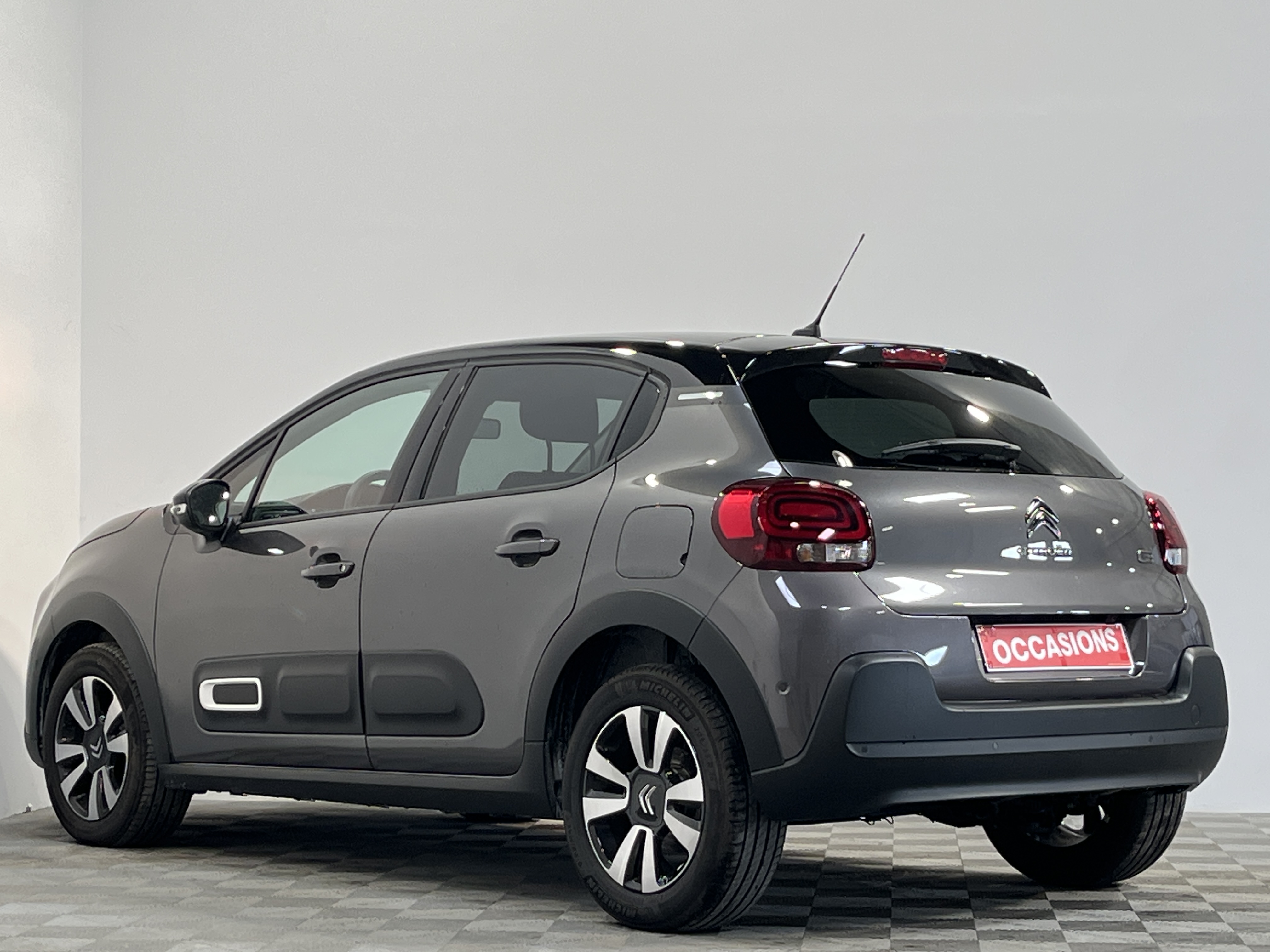 CITROEN C3 C3 V4 PT110 S&S BVM6 SHINE