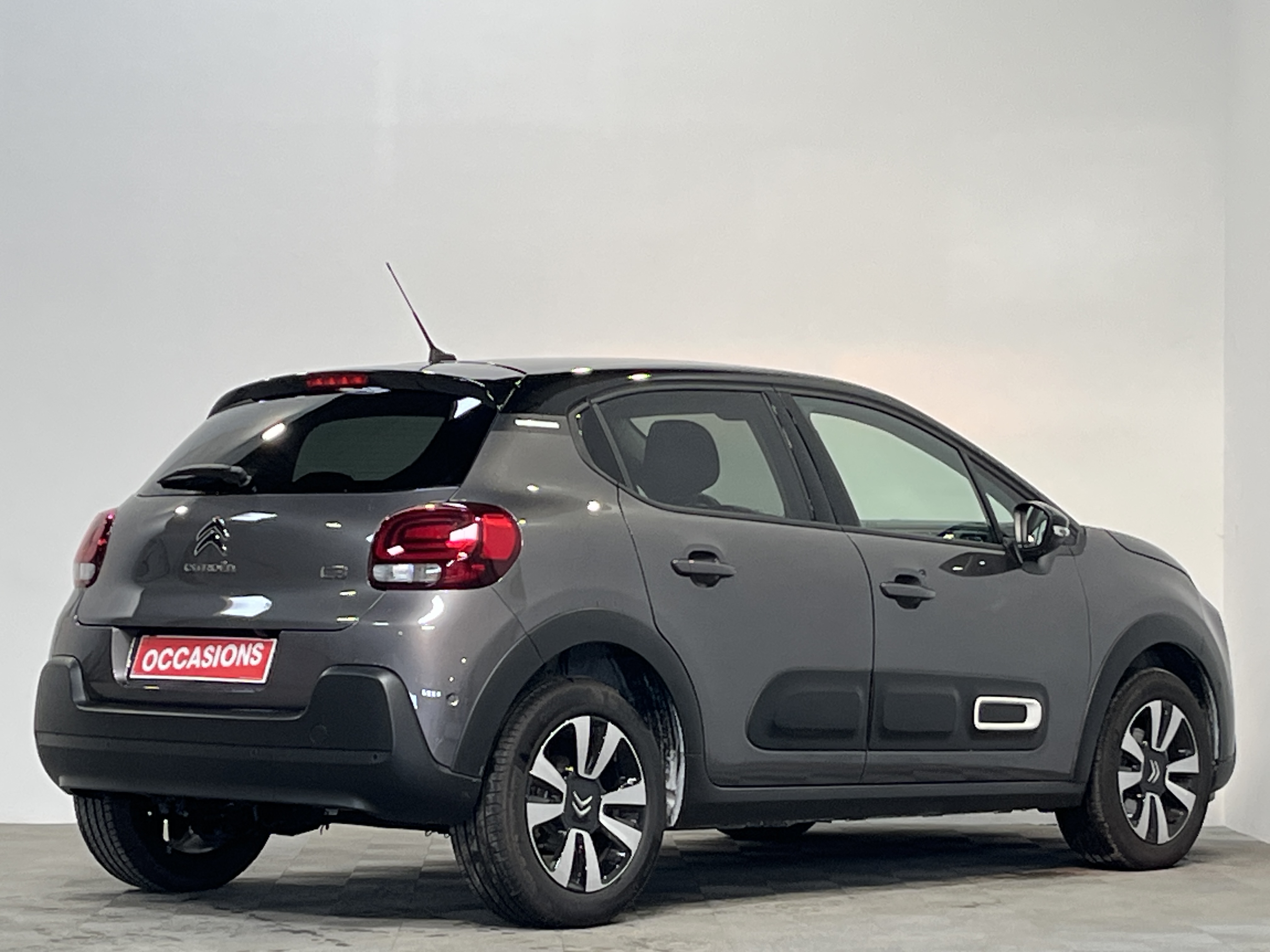 CITROEN C3 C3 V4 PT110 S&S BVM6 SHINE