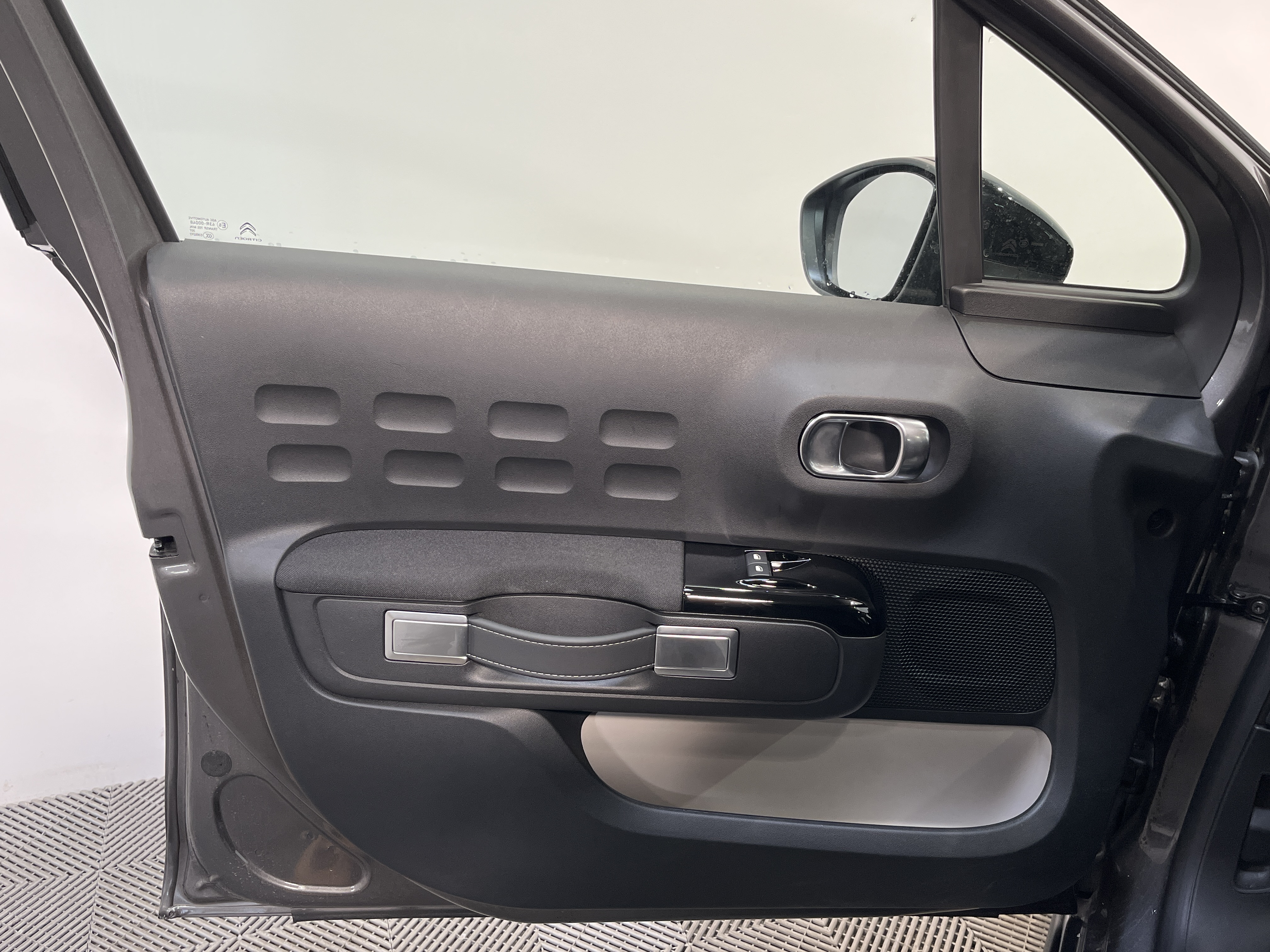 CITROEN C3 C3 V4 PT110 S&S BVM6 SHINE