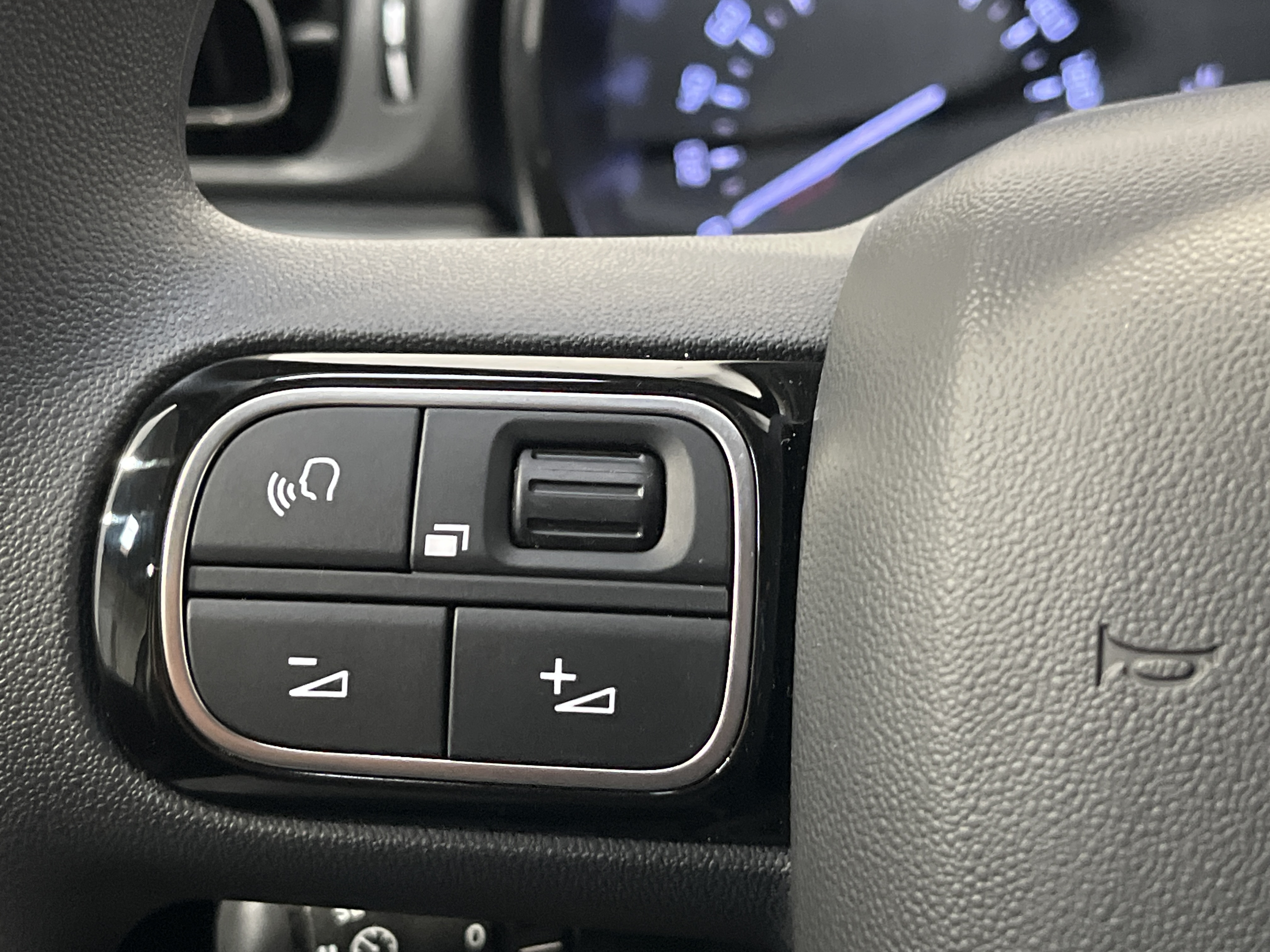CITROEN C3 C3 V4 PT110 S&S BVM6 SHINE