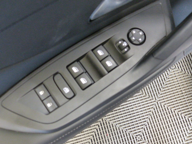 PEUGEOT 308 PHEV 180 e-EAT8 Allure Pack