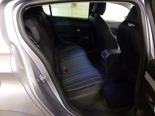 PEUGEOT 308 PHEV 180 e-EAT8 Allure Pack
