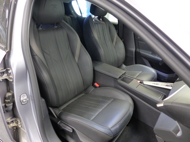 PEUGEOT 308 PHEV 180 e-EAT8 Allure Pack