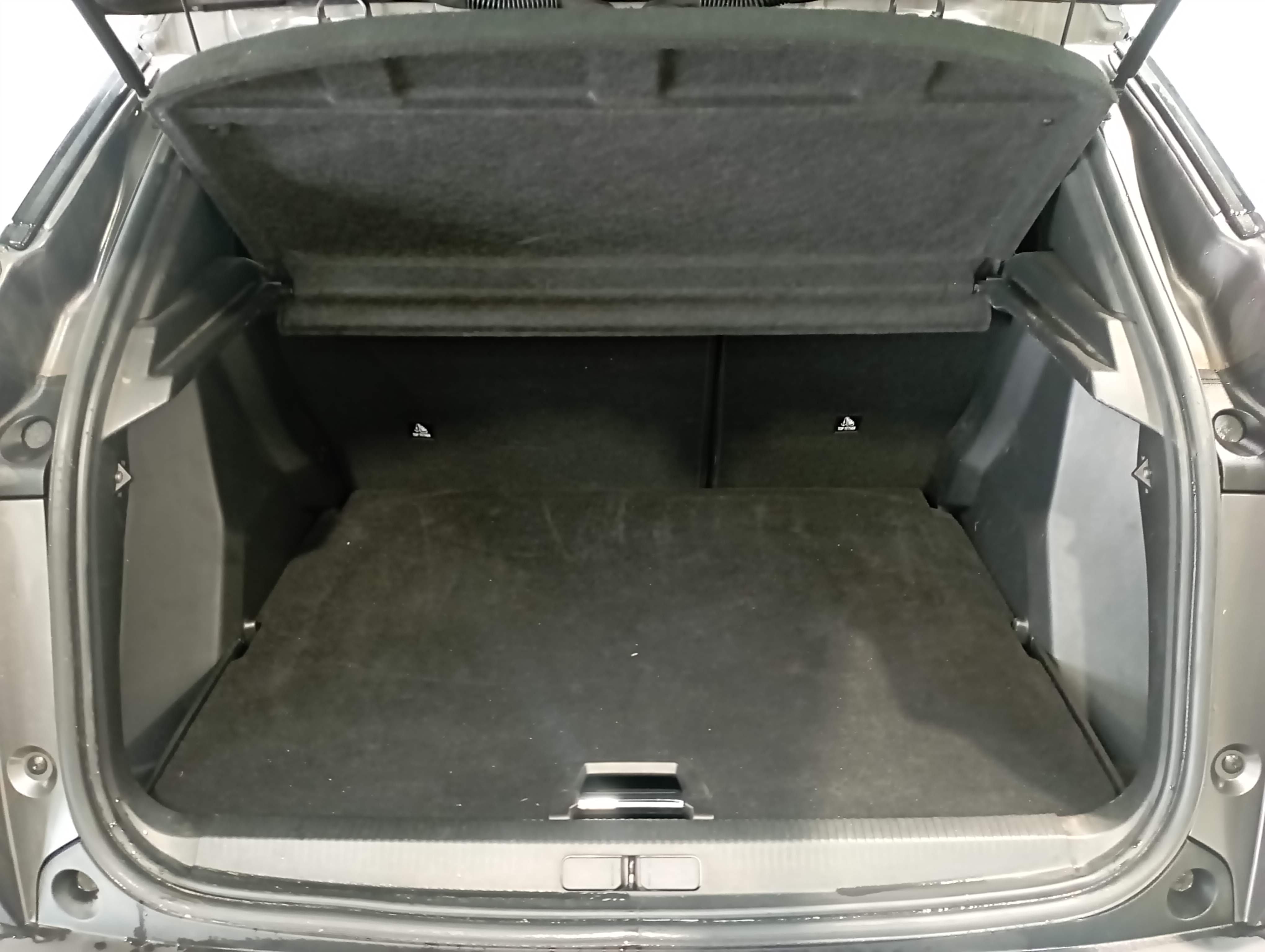 PEUGEOT 2008 PureTech 130 S&S BVM6 Allure