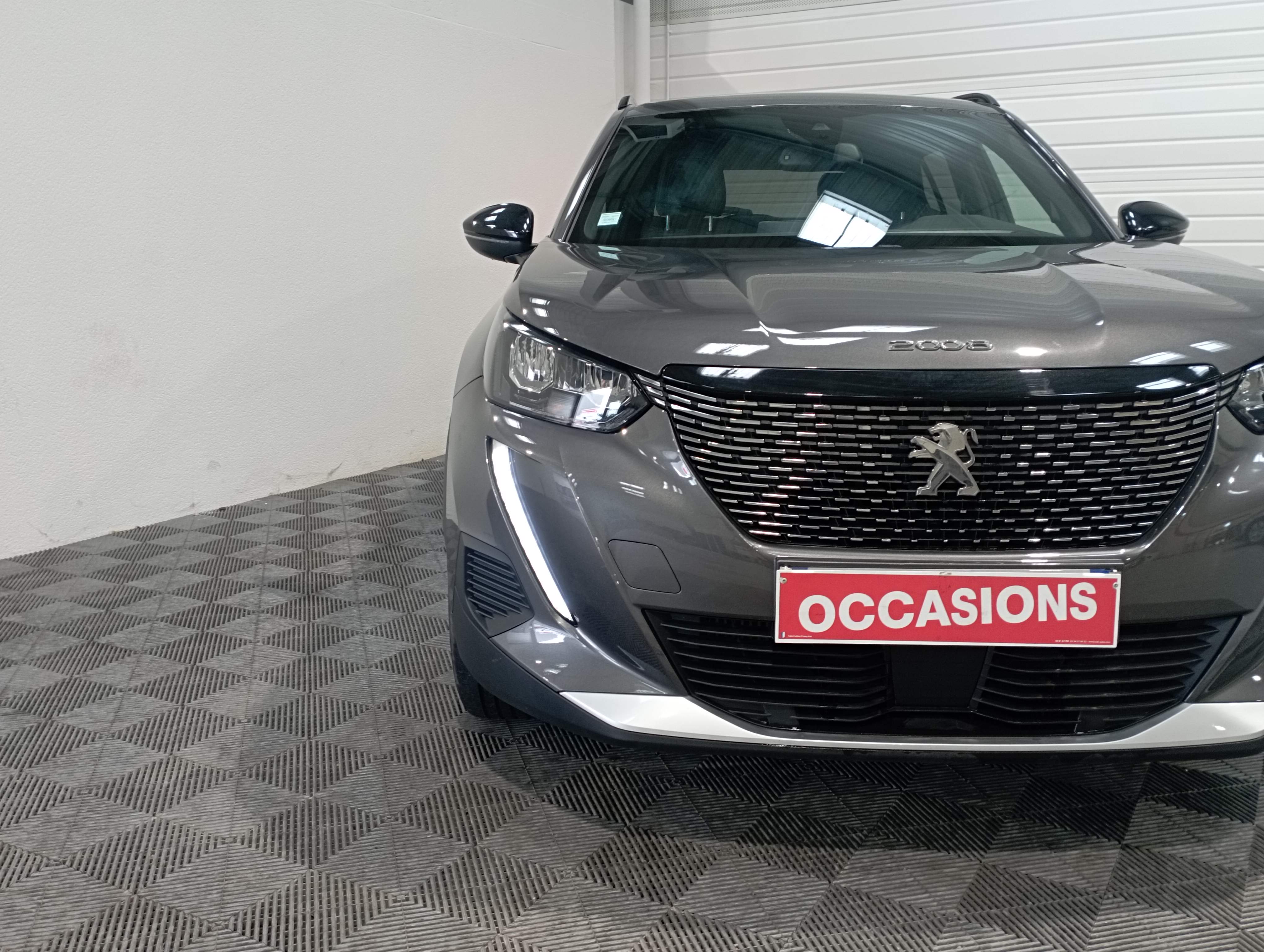 PEUGEOT 2008 PureTech 130 S&S BVM6 Allure