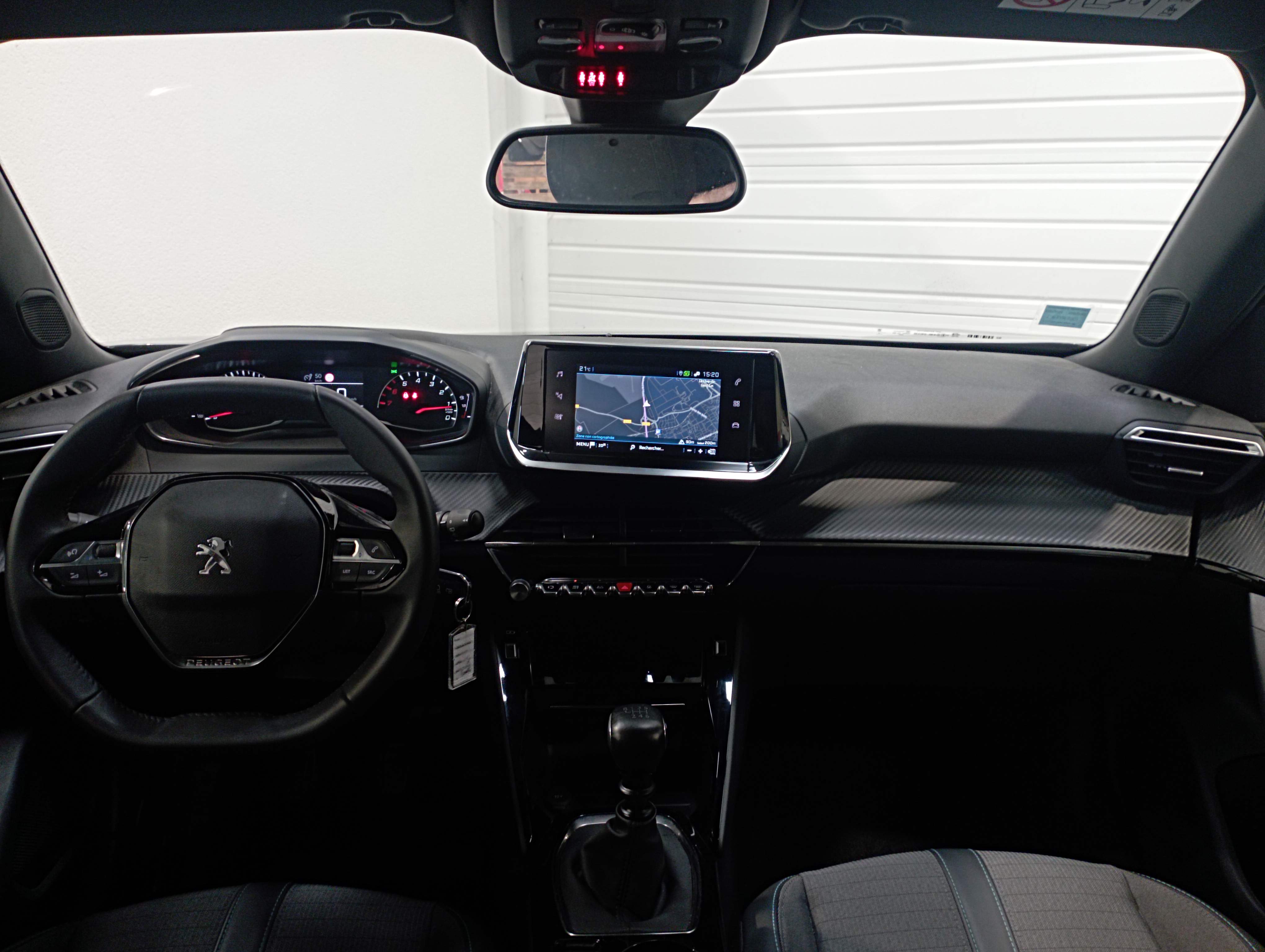 PEUGEOT 2008 PureTech 130 S&S BVM6 Allure
