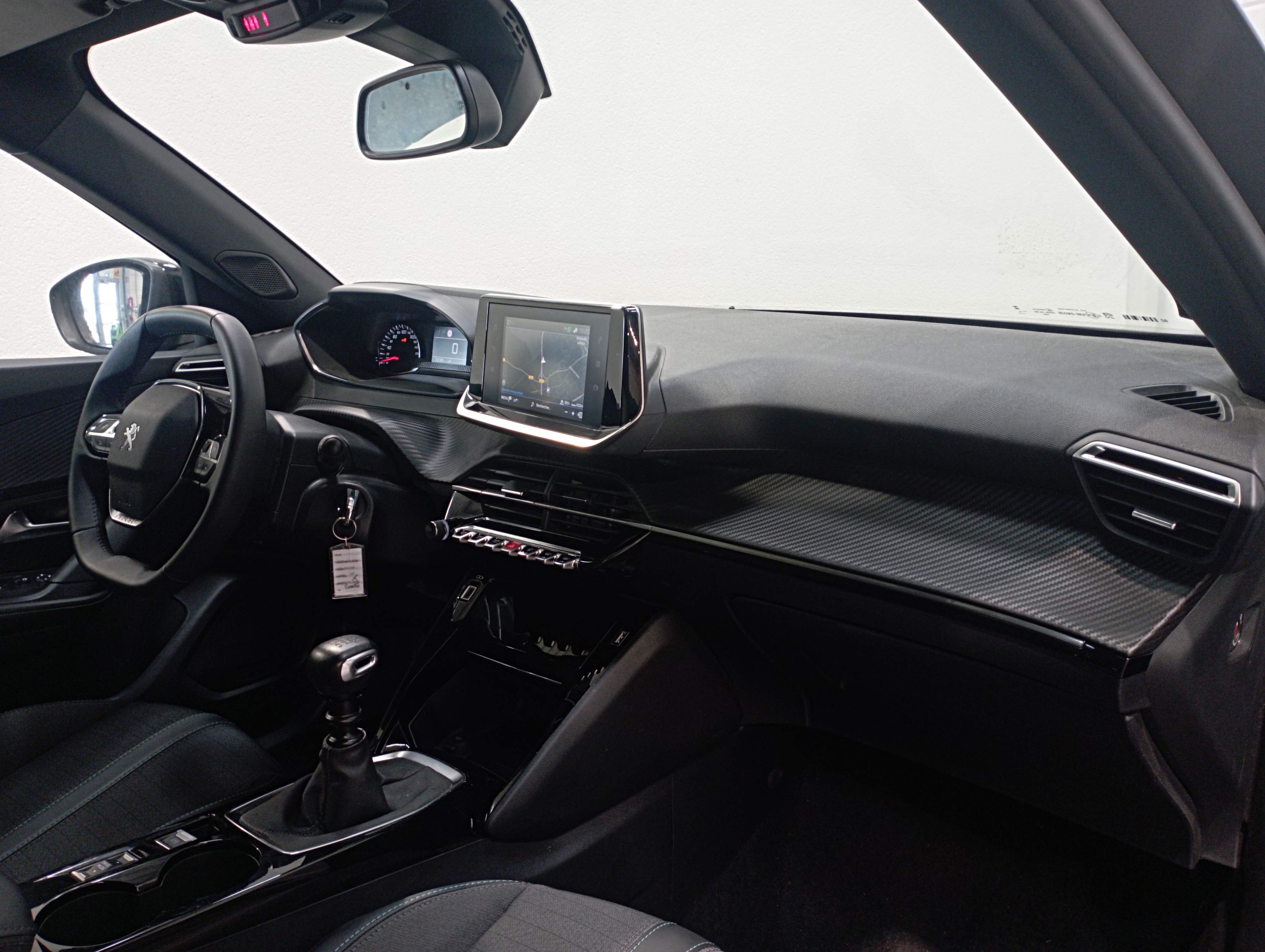 PEUGEOT 2008 PureTech 130 S&S BVM6 Allure