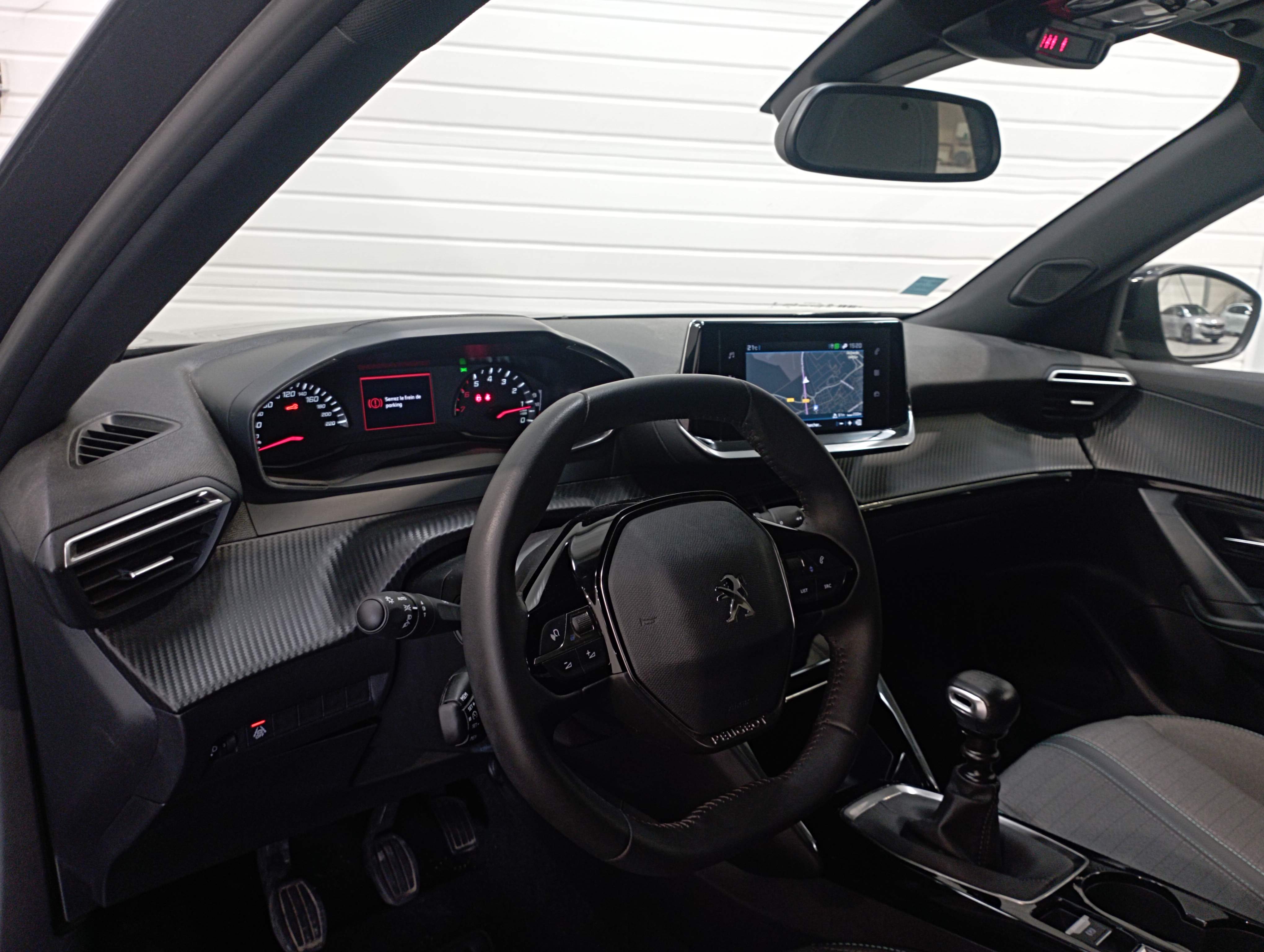 PEUGEOT 2008 PureTech 130 S&S BVM6 Allure