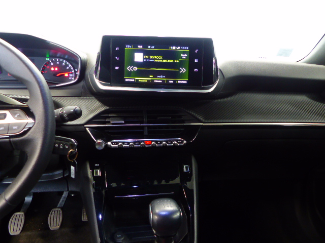 PEUGEOT 2008 PureTech 130 S&S BVM6 Allure