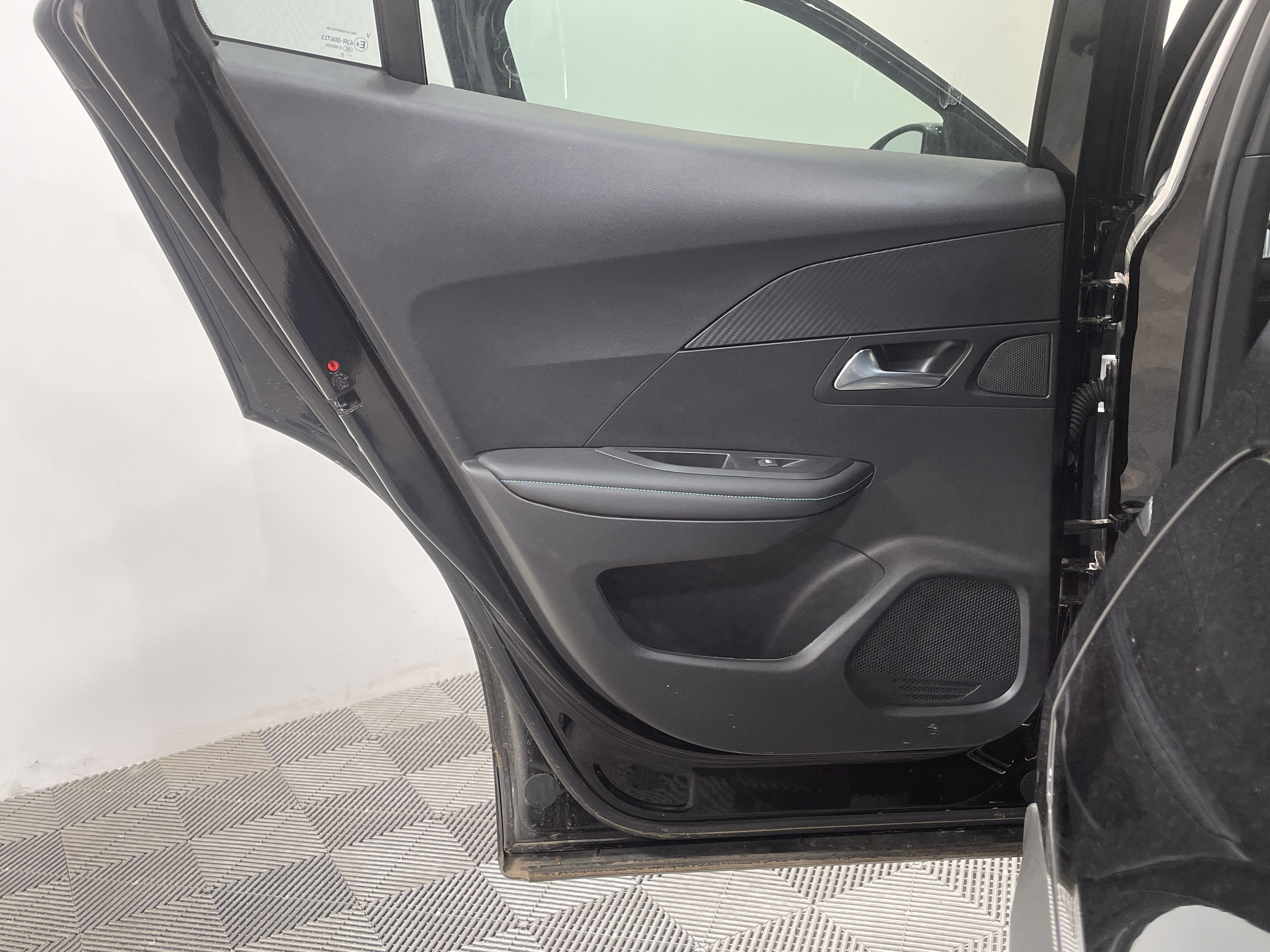 PEUGEOT 2008 ALLURE PT 130 S&S BVM6