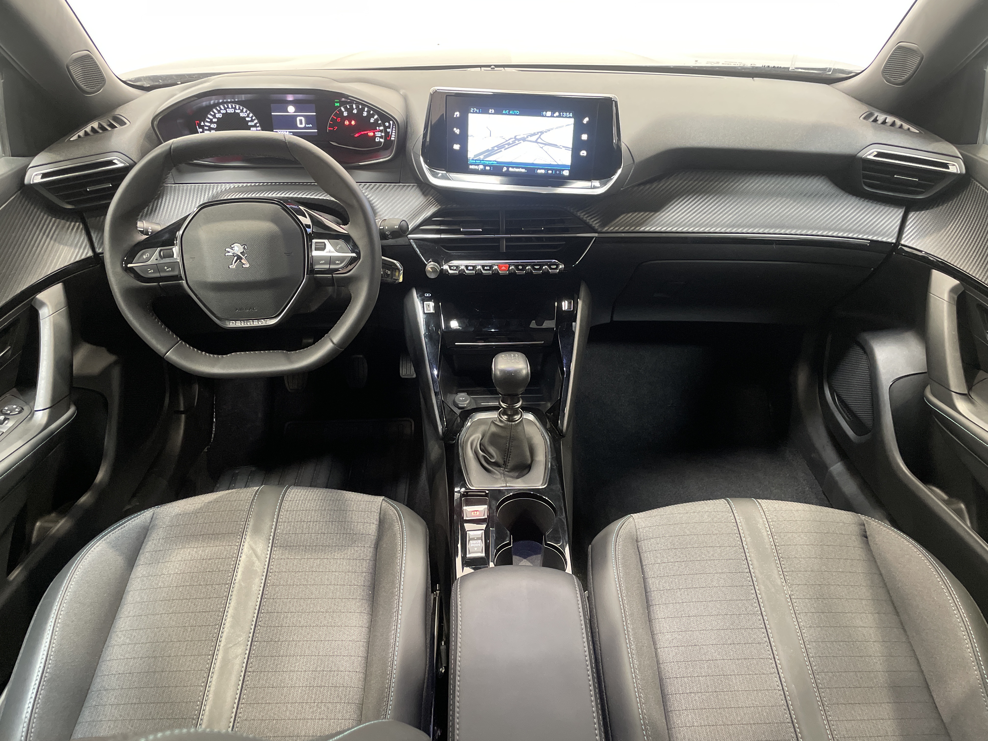 PEUGEOT 2008 ALLURE PT 130 S&S BVM6