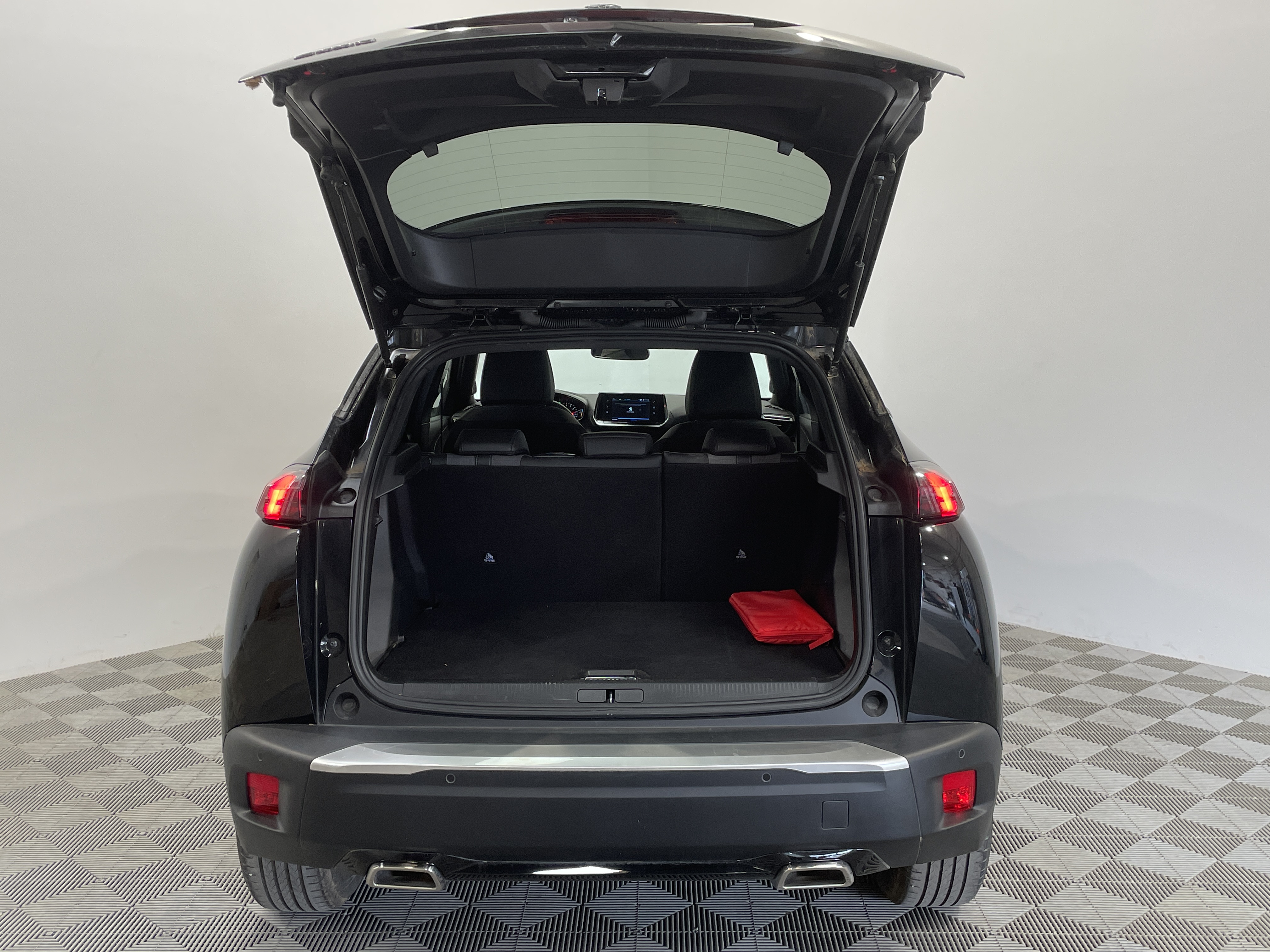 PEUGEOT 2008 ALLURE PT 130 S&S BVM6