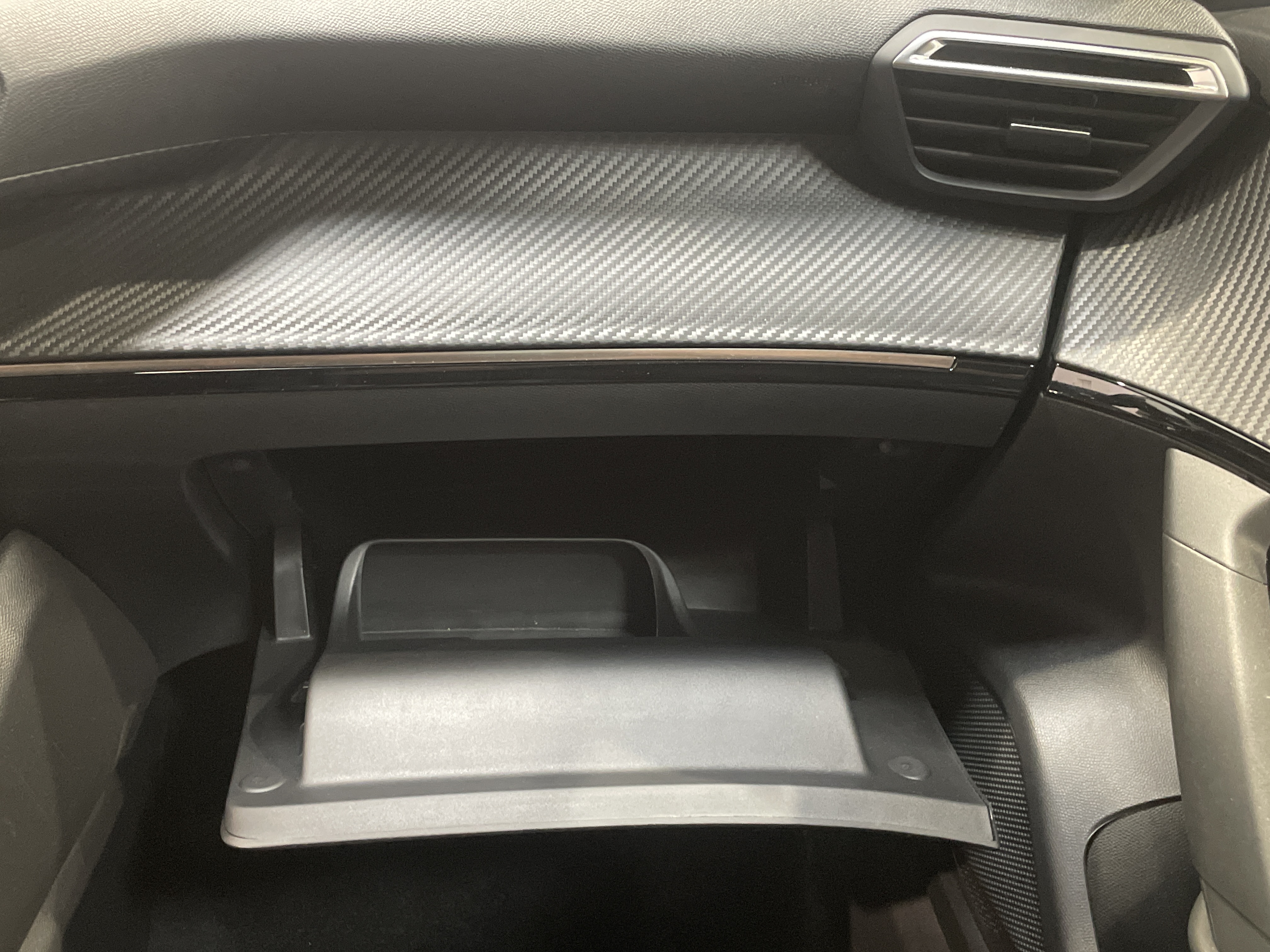 PEUGEOT 2008 ALLURE PT 130 S&S BVM6