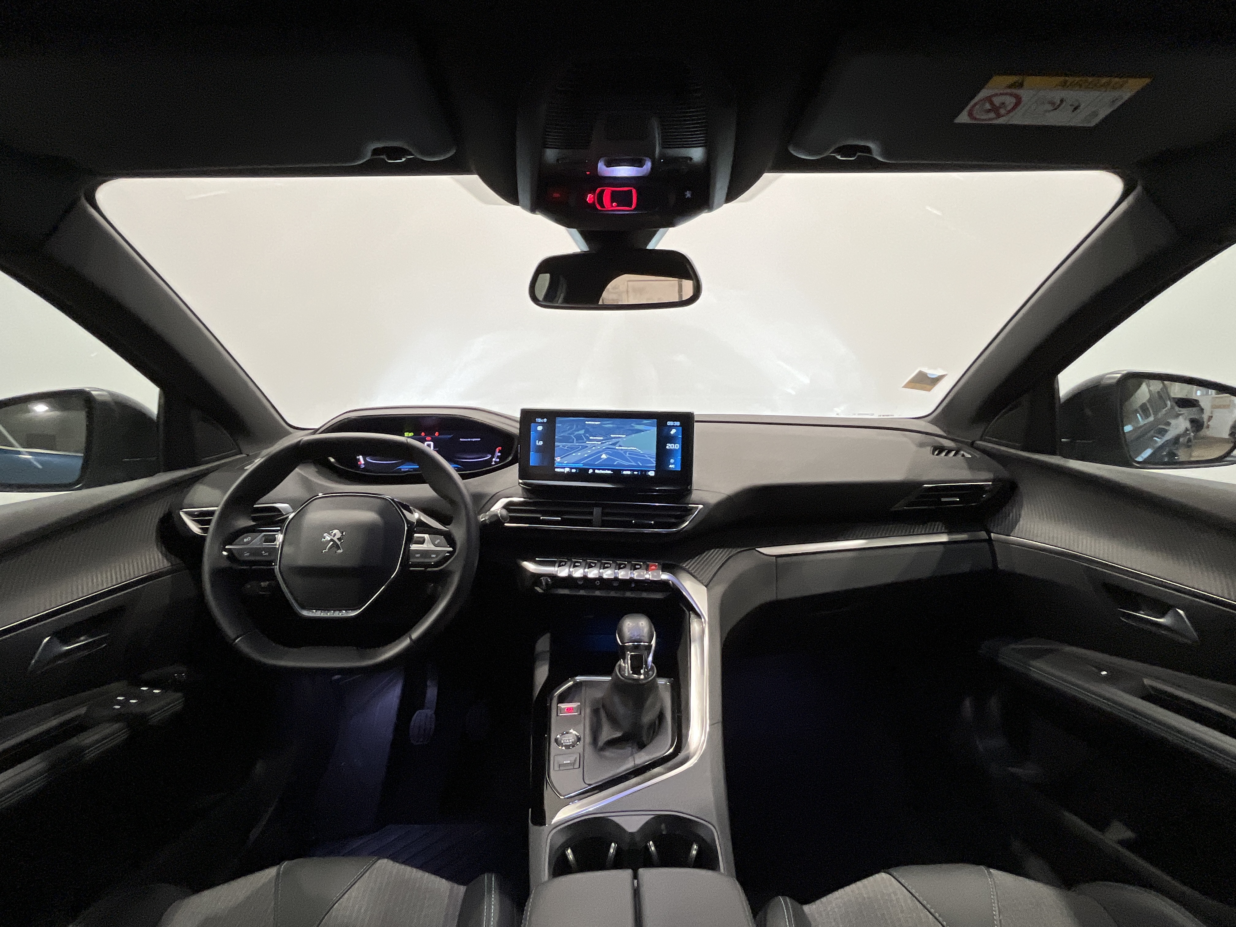 PEUGEOT 3008 ALLURE PACK PTECH 130 S&S BVM6