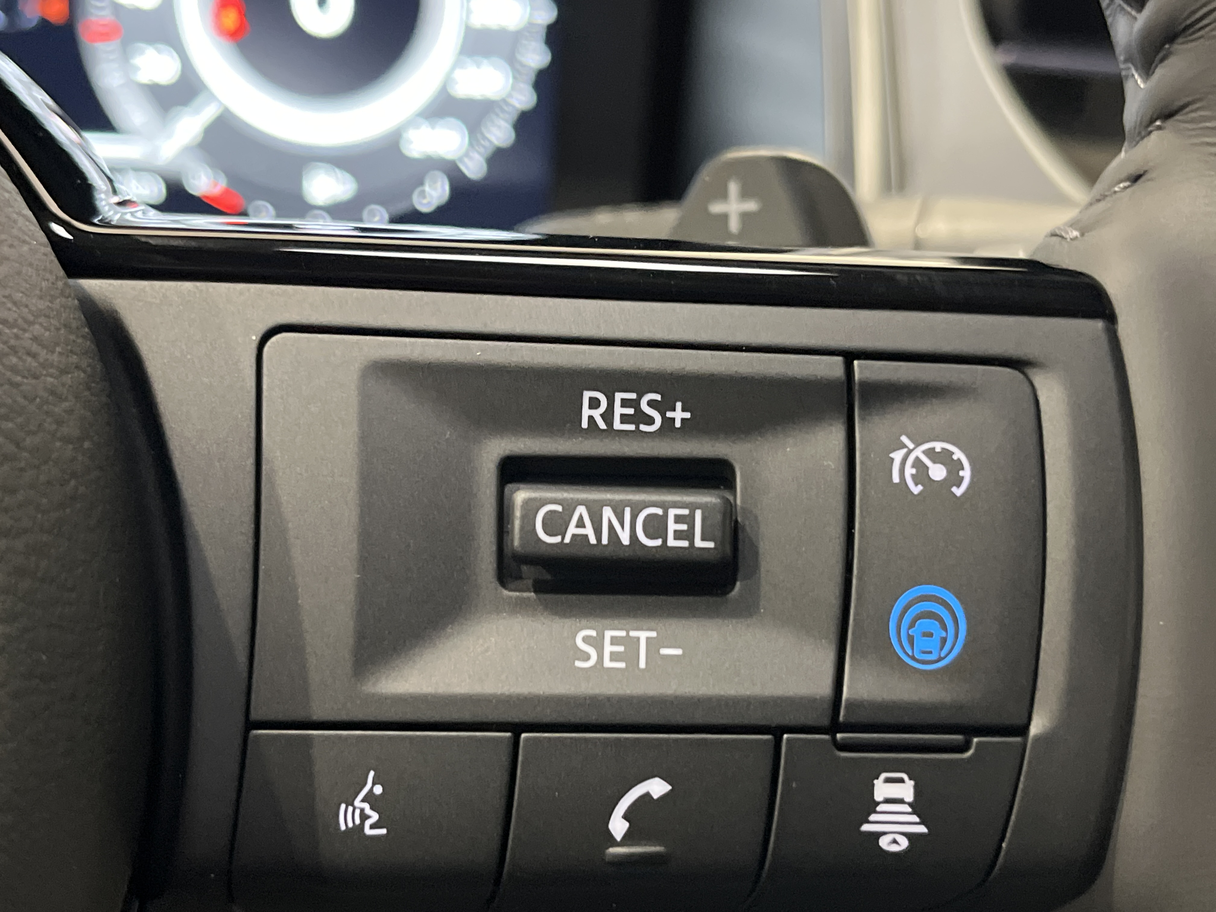 NISSAN QASHQAI Mild Hybrid 158 ch Xtronic N-Connecta