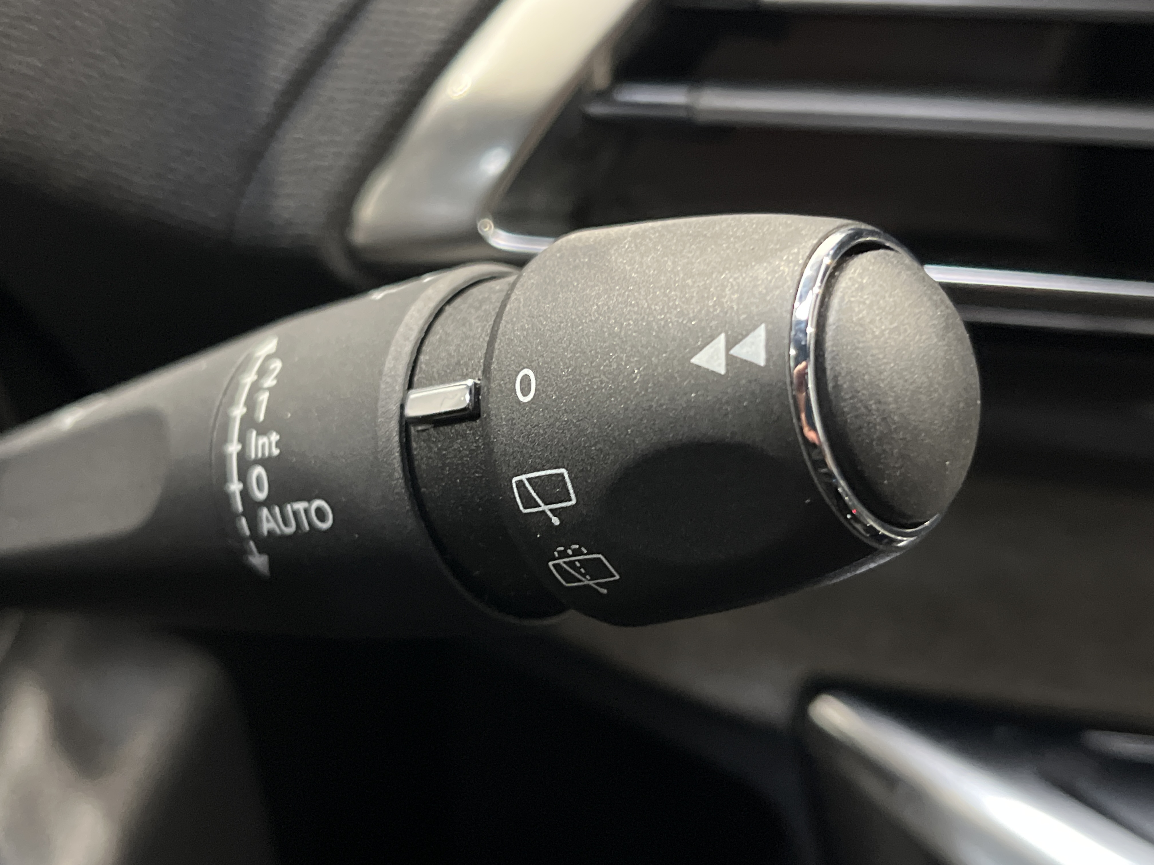 PEUGEOT 3008 GT PURETECH 130 S&S BVM6