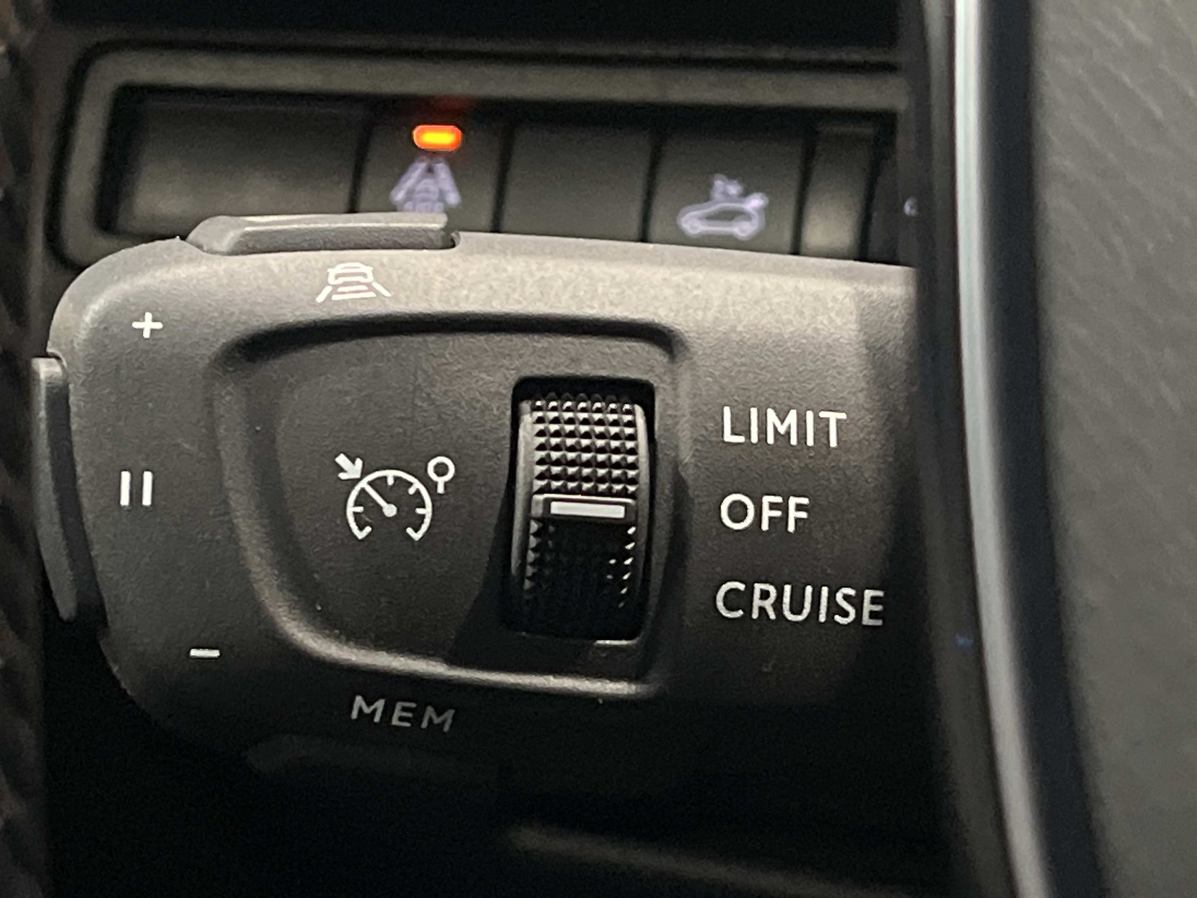 PEUGEOT 3008 GT PURETECH 130 S&S BVM6