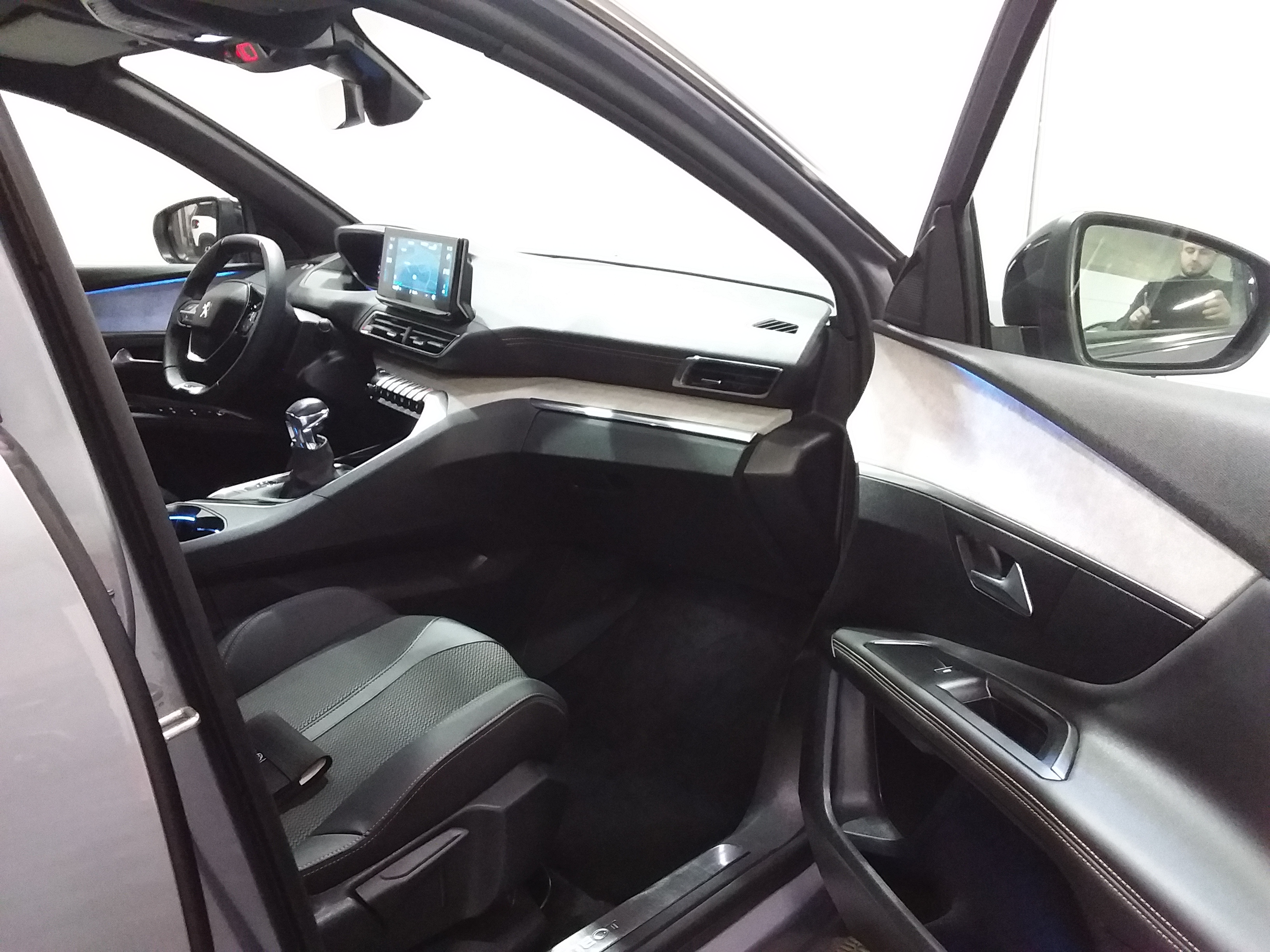 PEUGEOT 3008 GT PURETECH 130 S&S BVM6