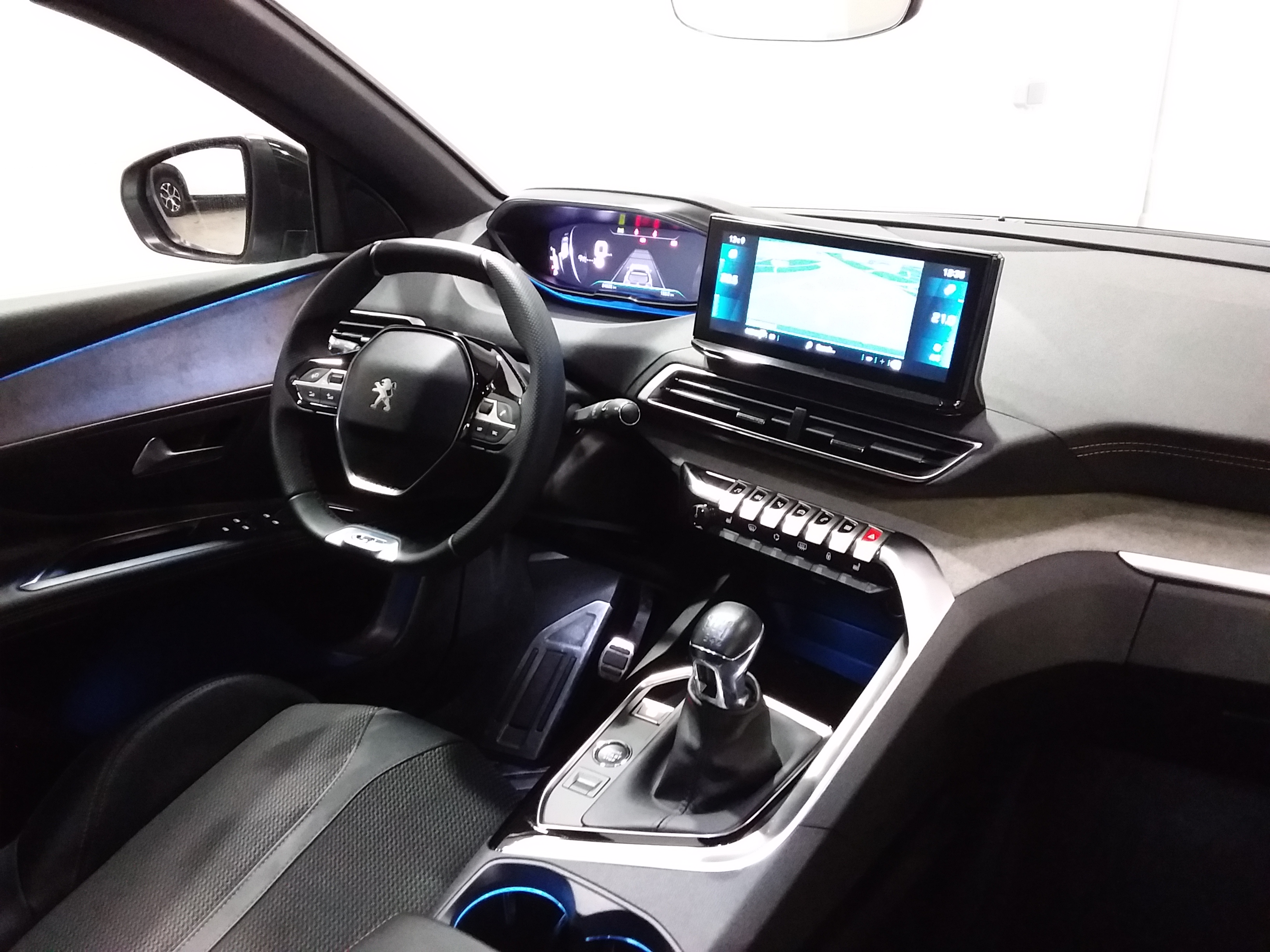 PEUGEOT 3008 GT PURETECH 130 S&S BVM6