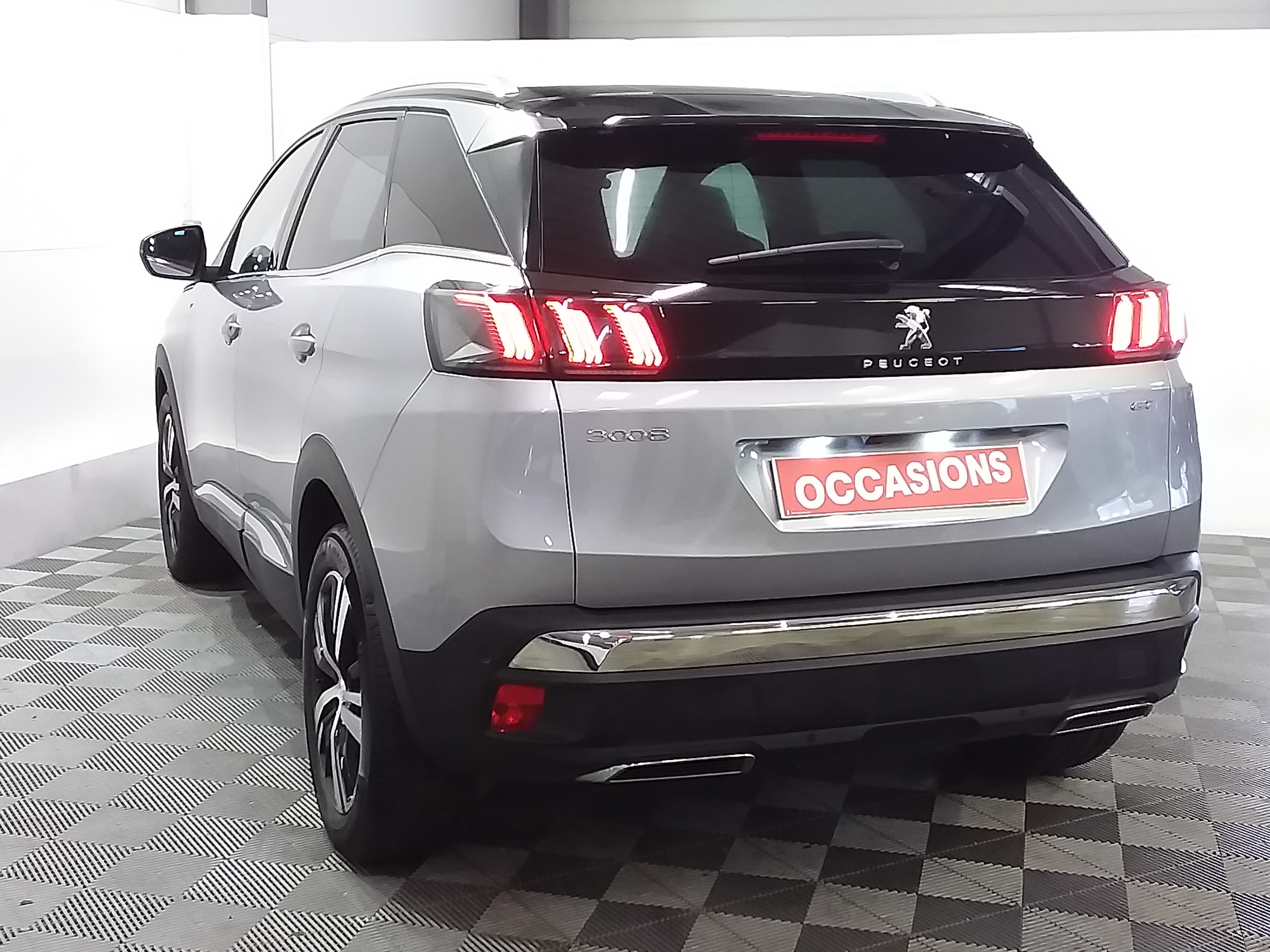 PEUGEOT 3008 GT PURETECH 130 S&S BVM6
