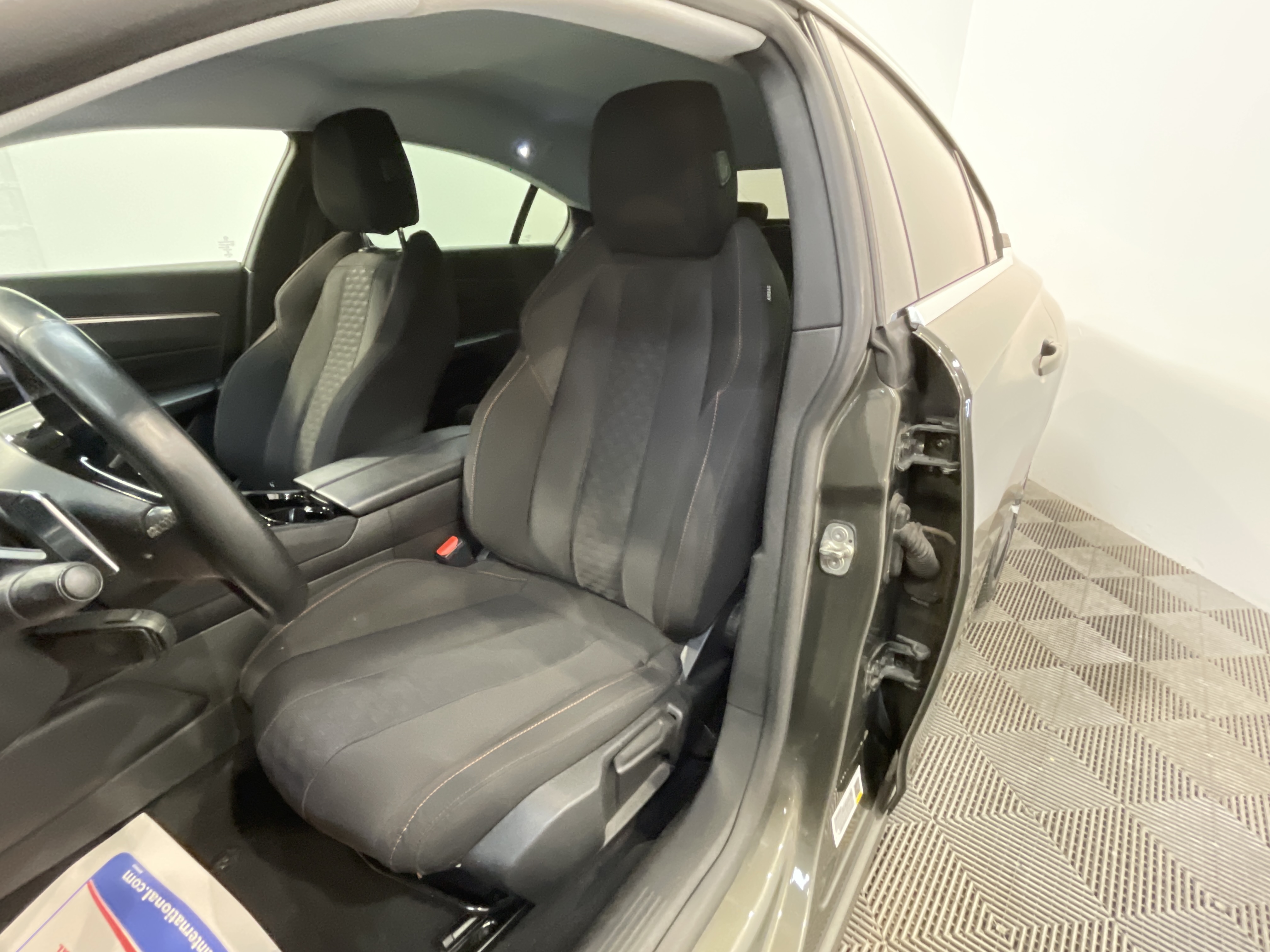 PEUGEOT 508 PureTech 180 ch S&S EAT8 Active