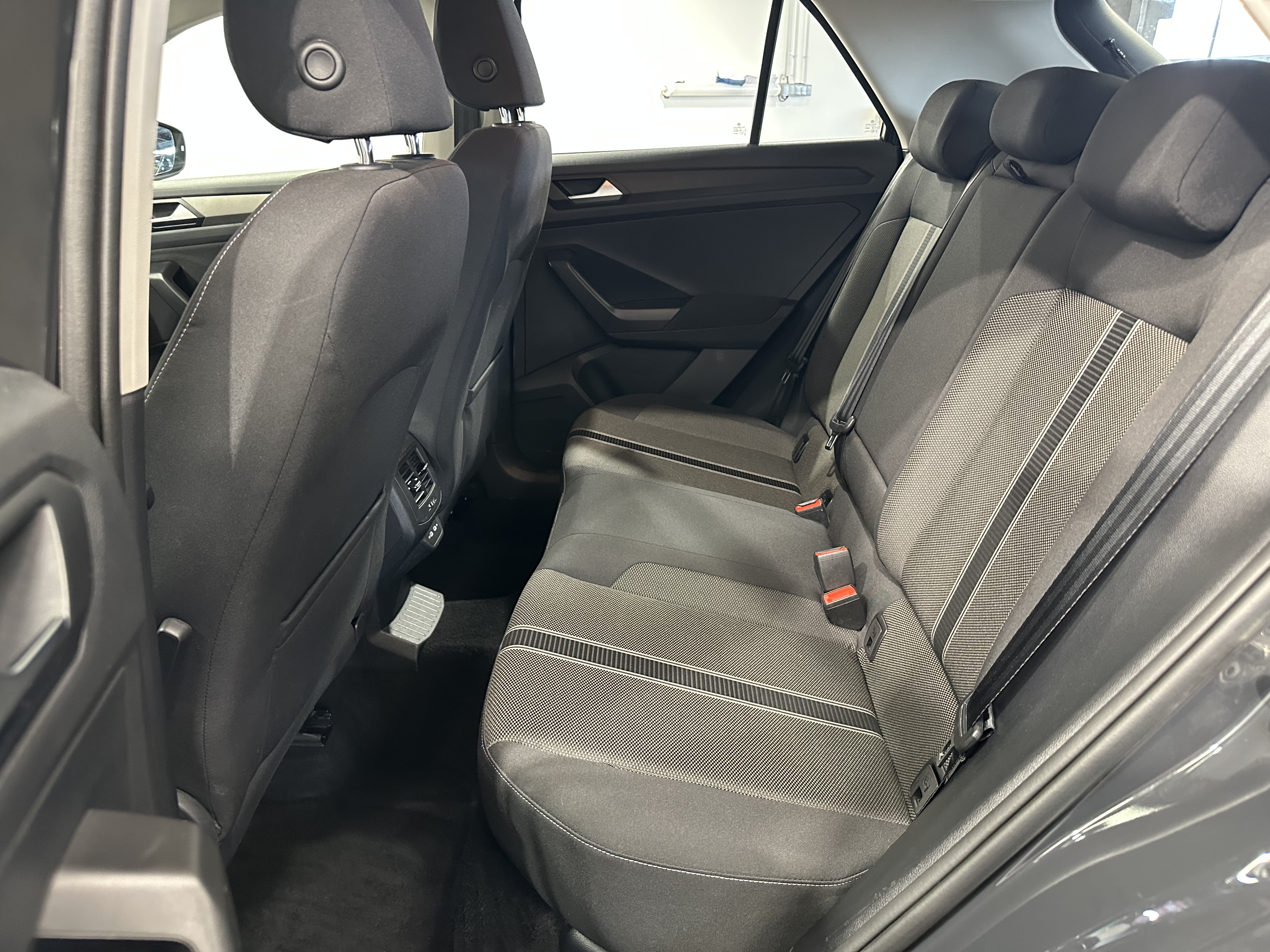 VOLKSWAGEN T-ROC 2.0 TDI 115 Start/Stop BVM6 Lounge Business