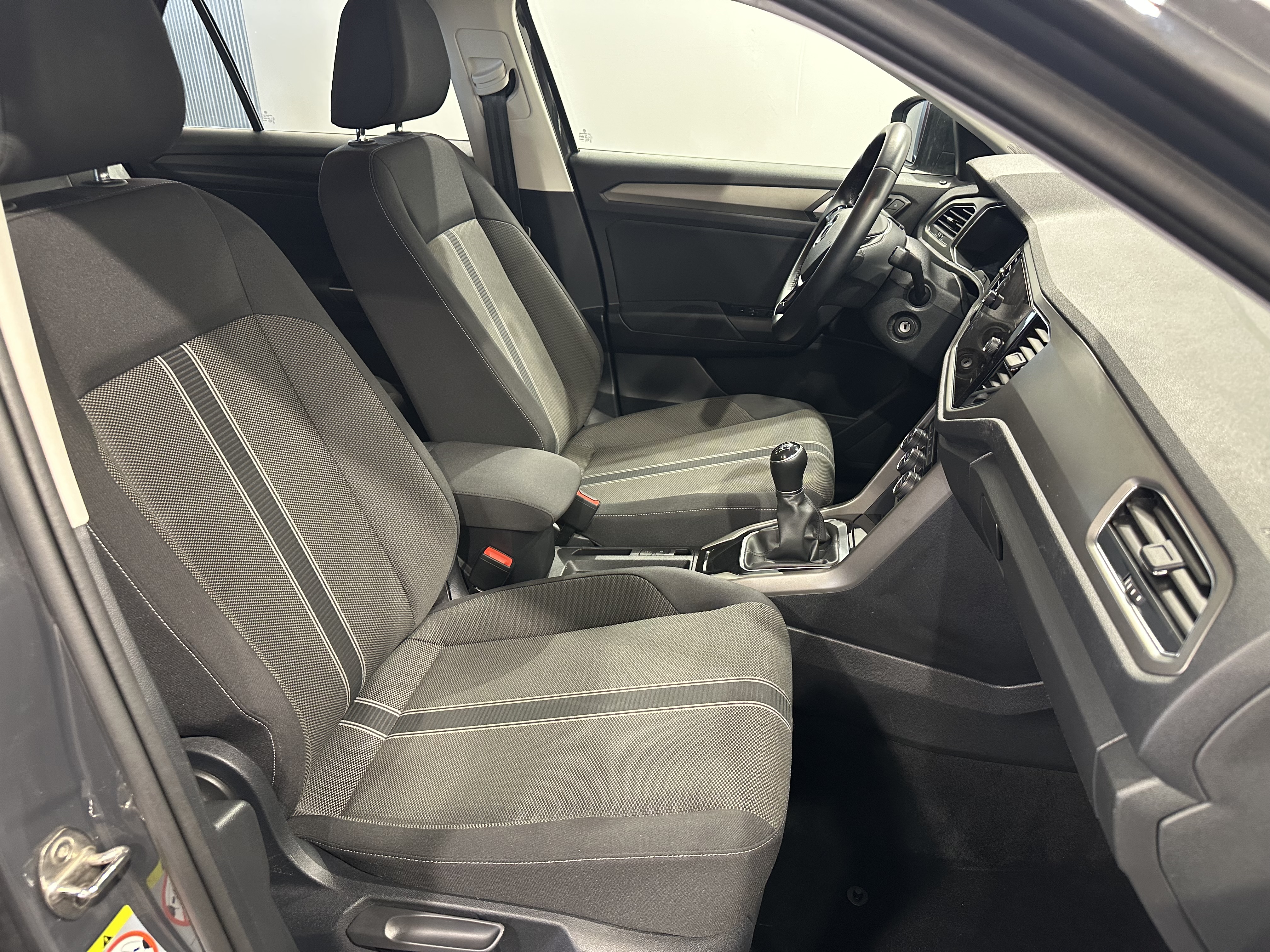 VOLKSWAGEN T-ROC 2.0 TDI 115 Start/Stop BVM6 Lounge Business