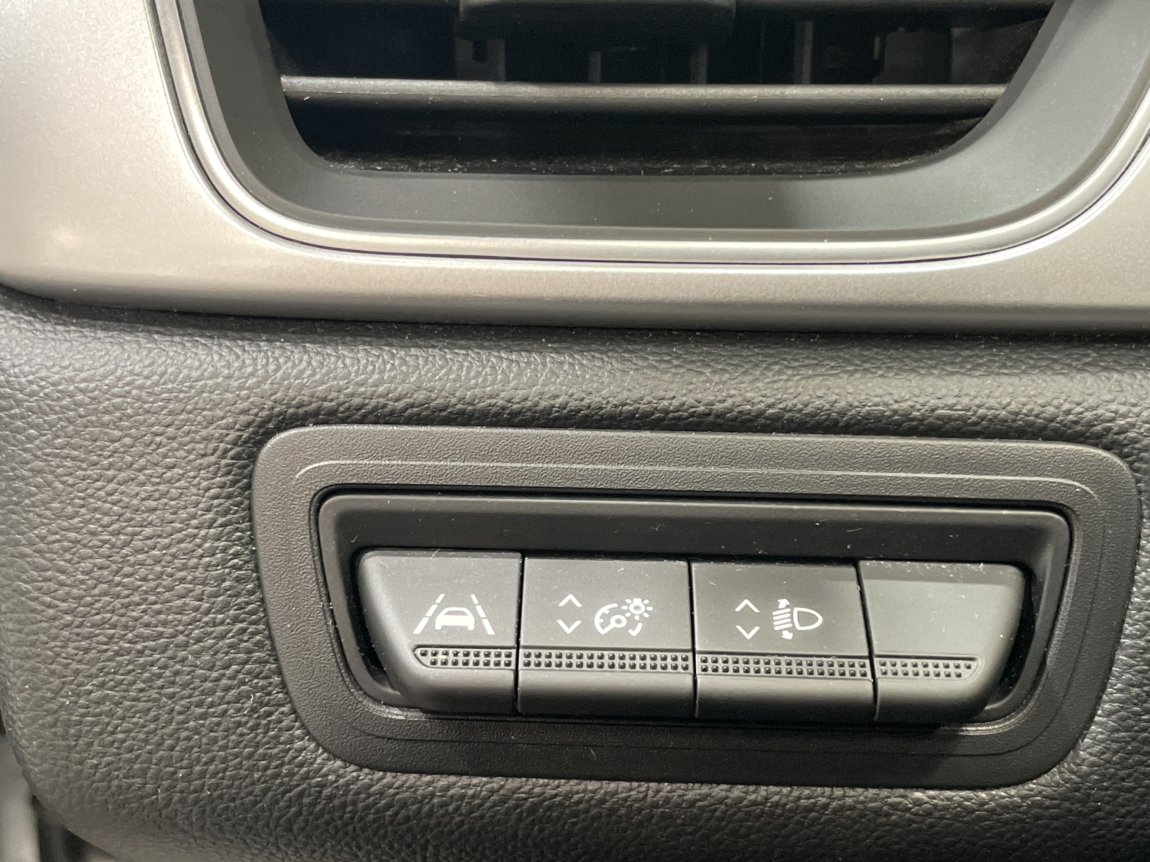 RENAULT CAPTUR techno mild hybrid 140