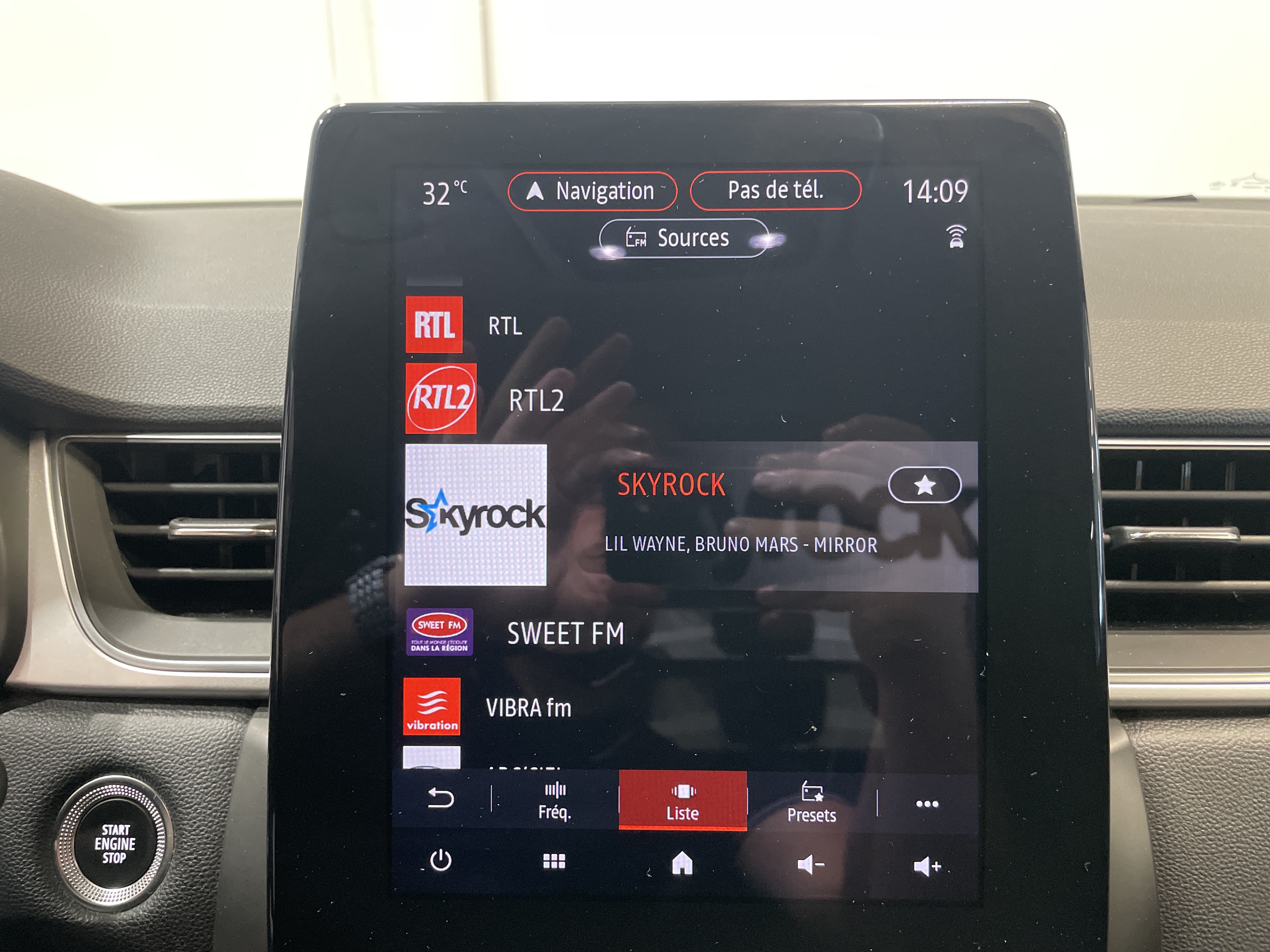 RENAULT CAPTUR techno mild hybrid 140