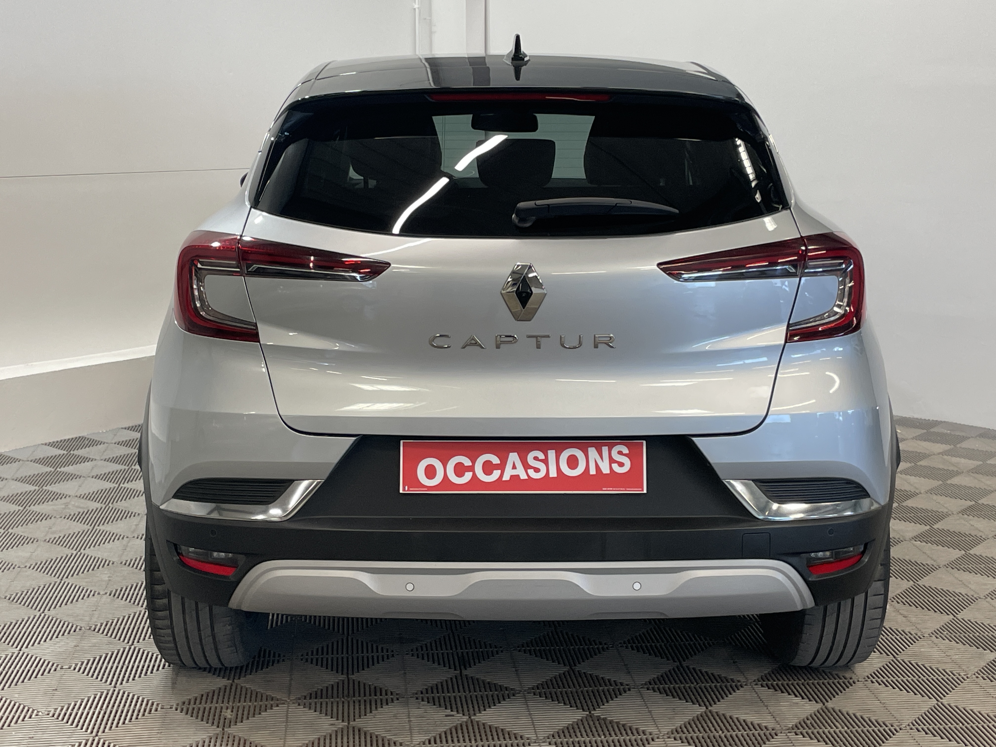 RENAULT CAPTUR techno mild hybrid 140