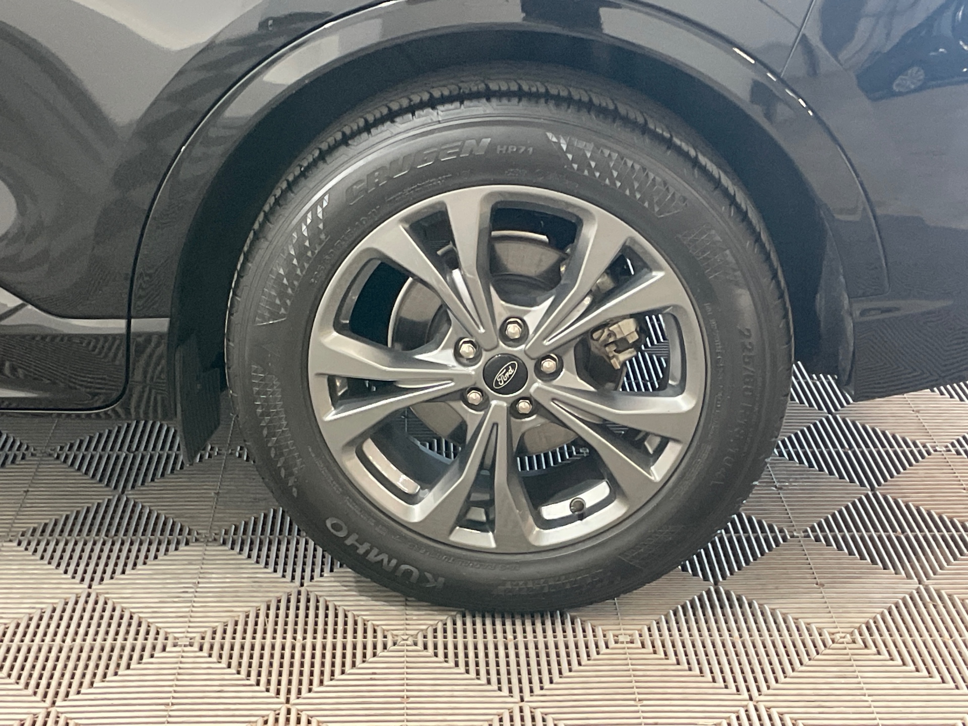 FORD KUGA 1,5 Ecoboost 150cv ST-LINE