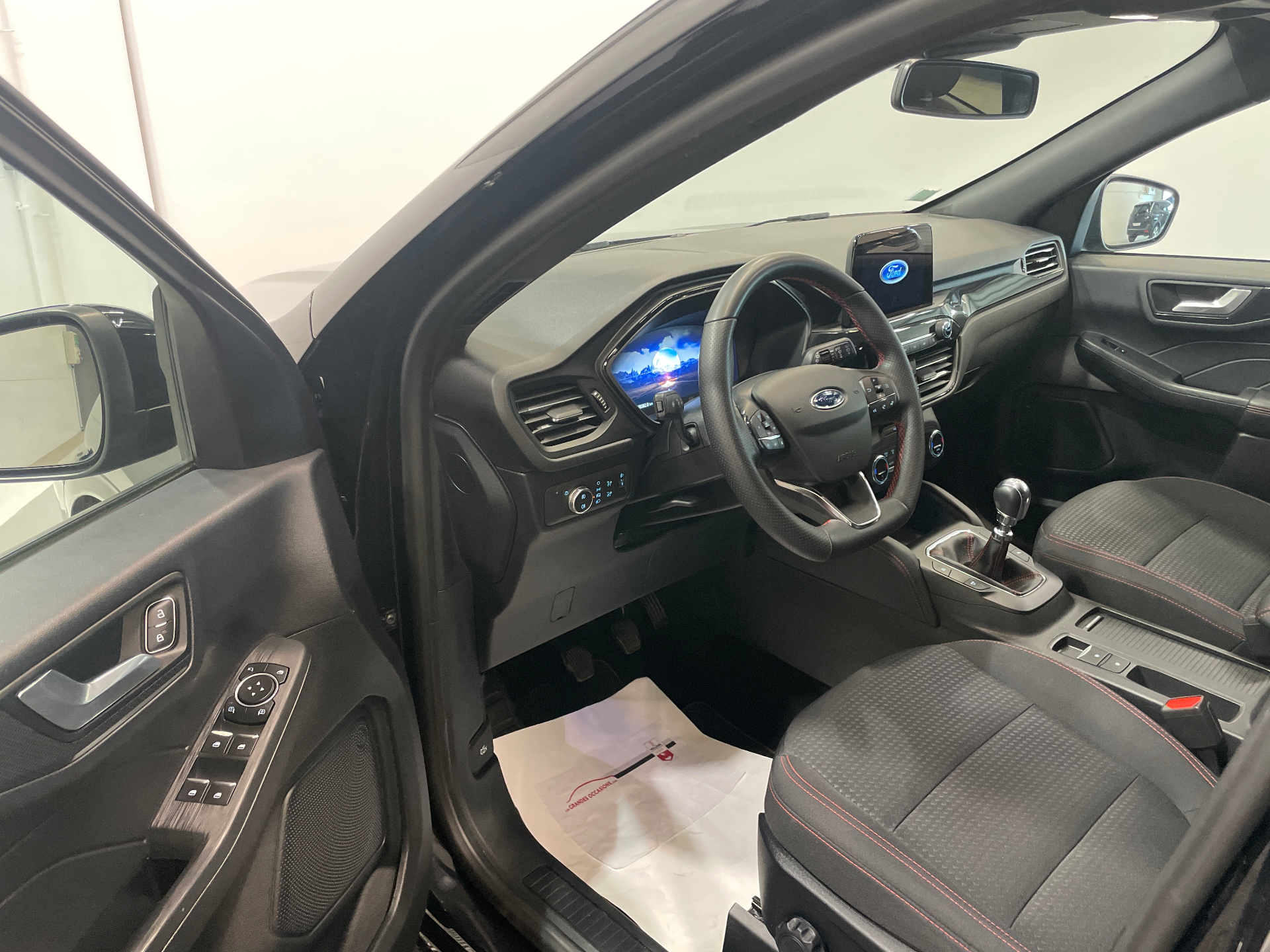FORD KUGA 1,5 Ecoboost 150cv ST-LINE