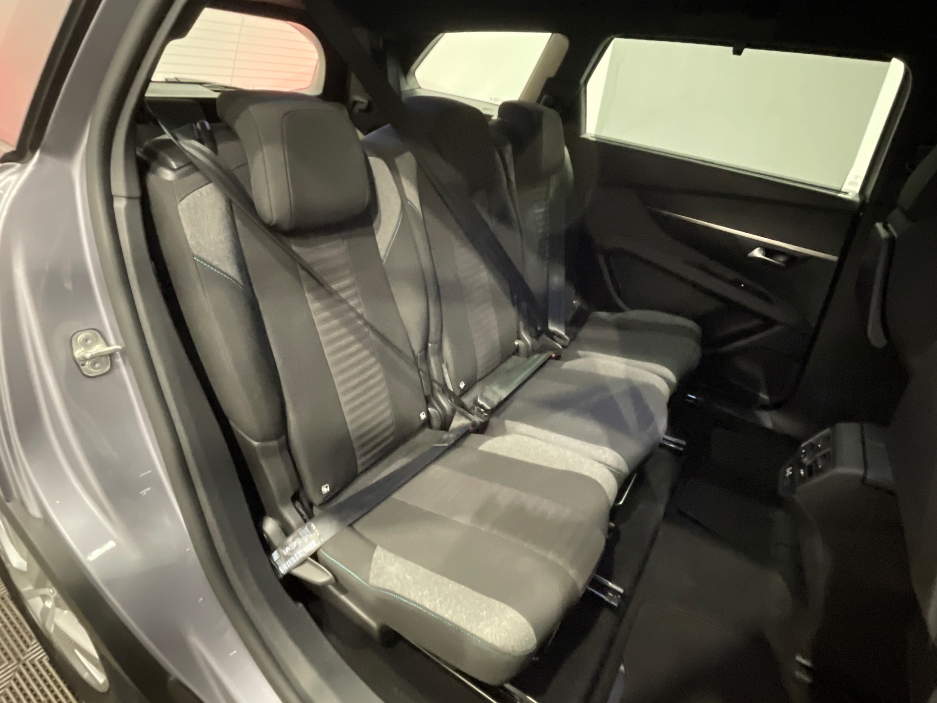 PEUGEOT 5008 BlueHDi 130ch S&S EAT8 Active Pack