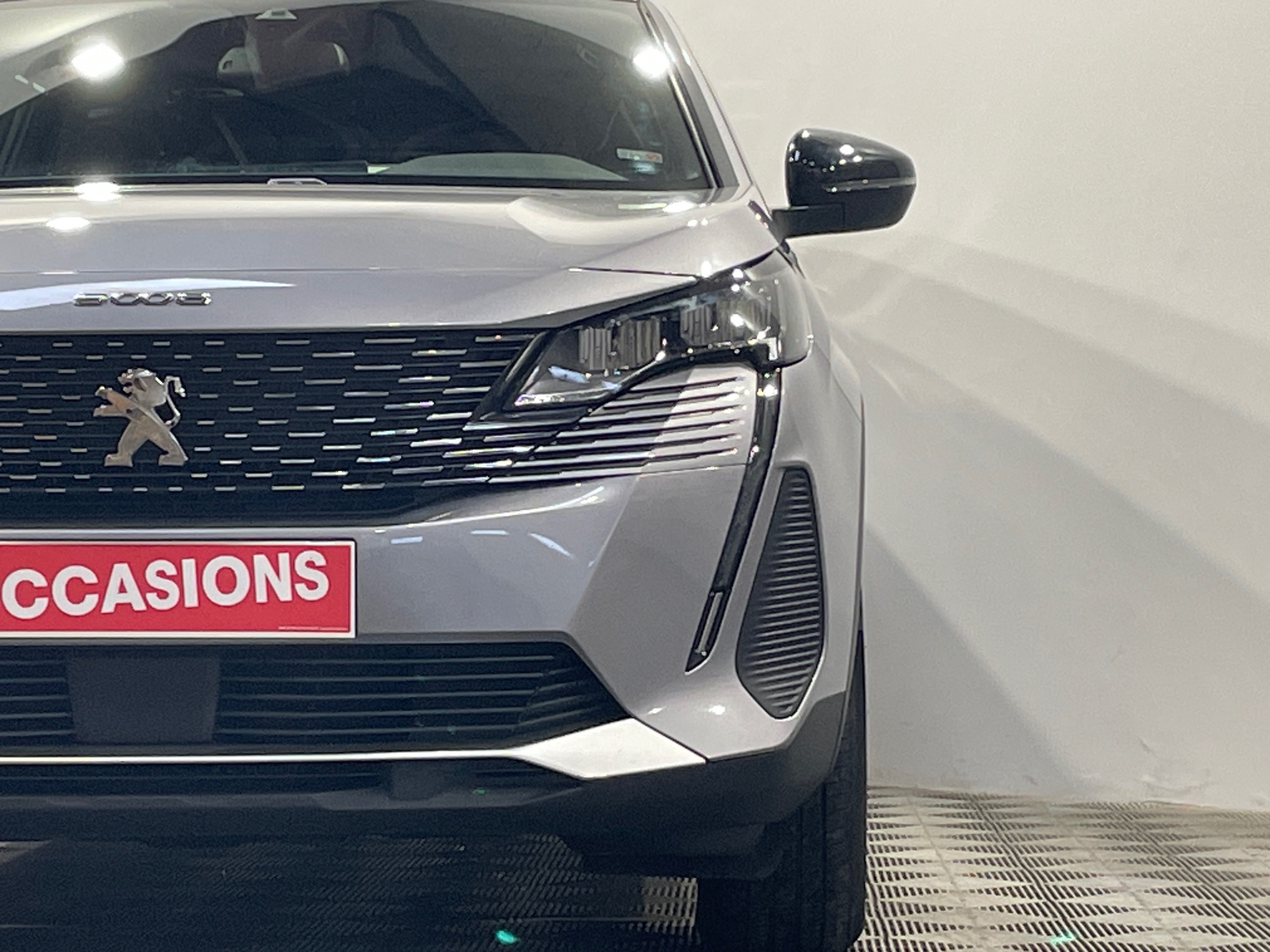 PEUGEOT 5008 BlueHDi 130ch S&S EAT8 Active Pack