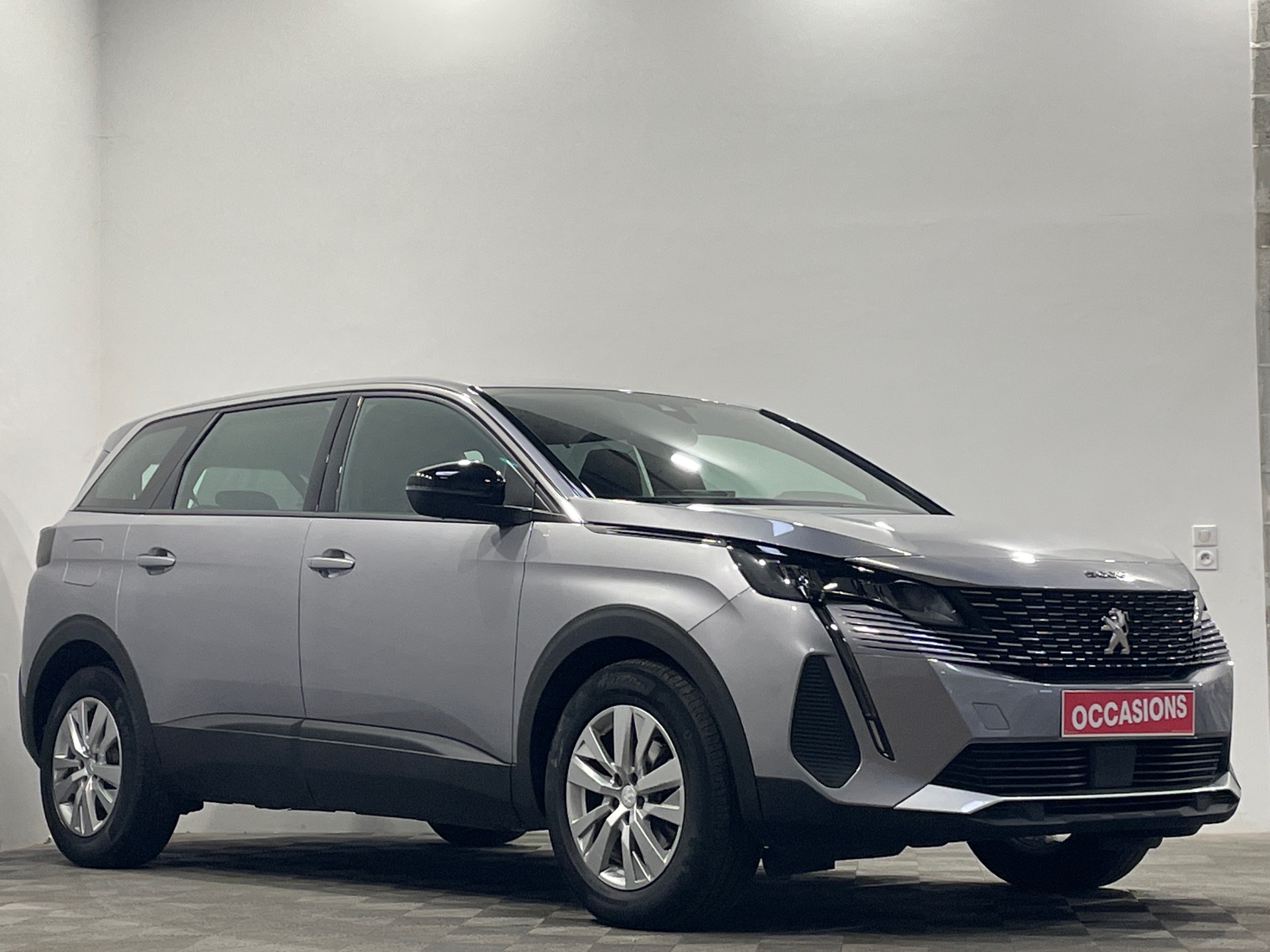 PEUGEOT 5008 BlueHDi 130ch S&S EAT8 Active Pack