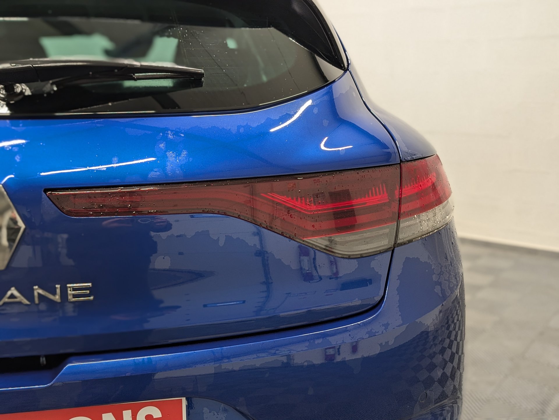RENAULT MEGANE IV BERLINE techno TCe 140 EDC -23