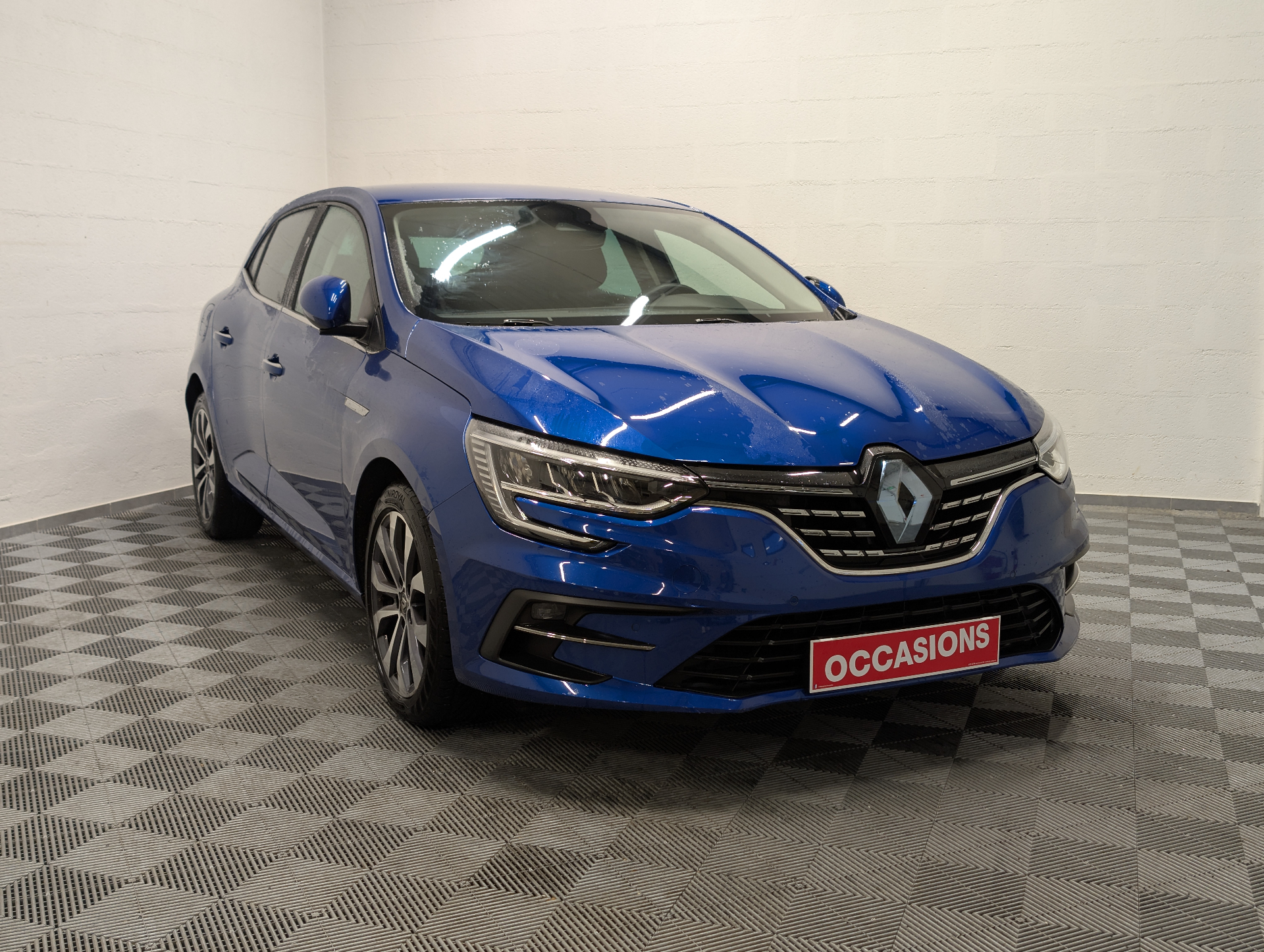 RENAULT MEGANE IV BERLINE techno TCe 140 EDC -23