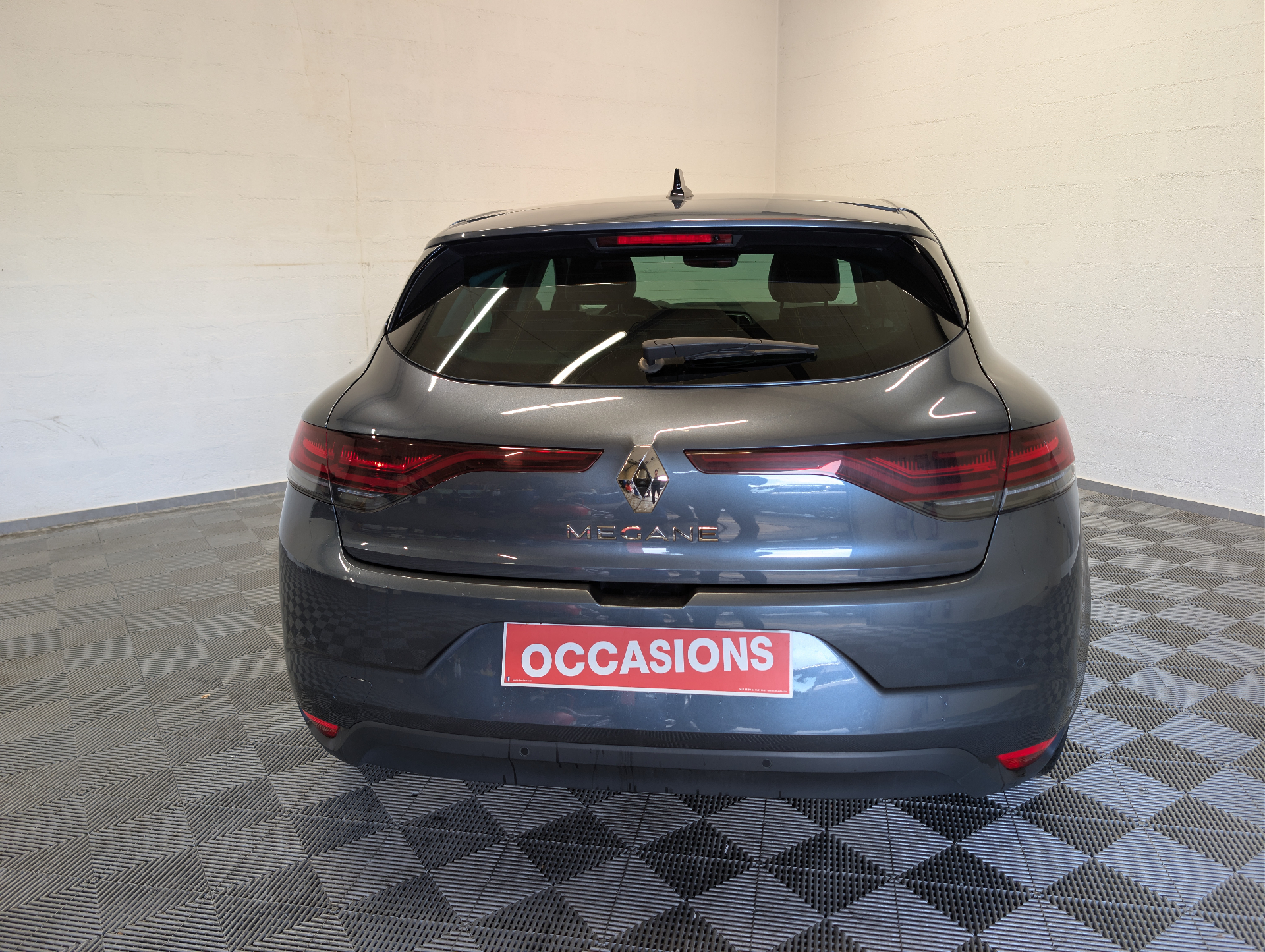 RENAULT MEGANE IV BERLINE techno TCe 140 EDC -23