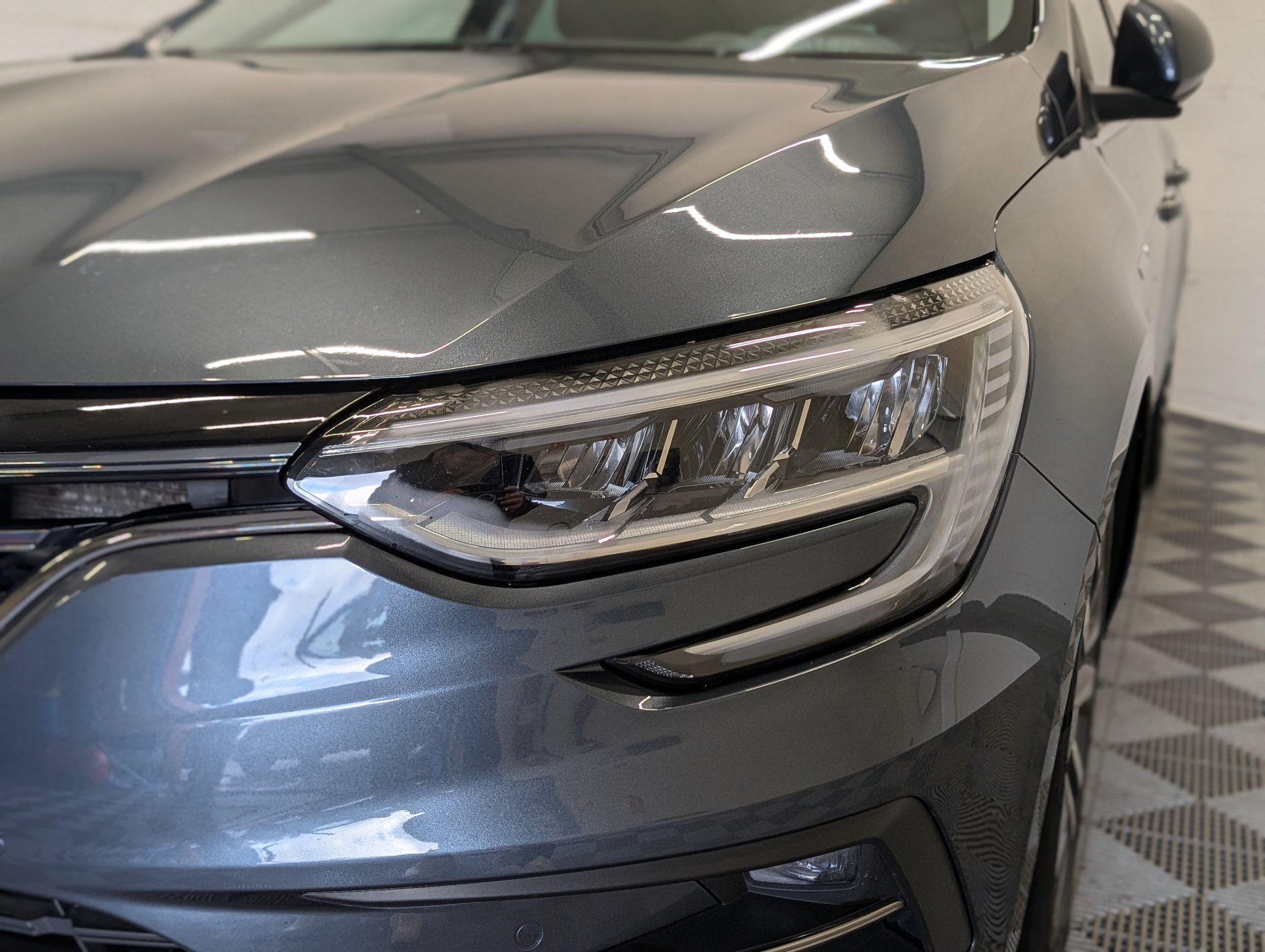 RENAULT MEGANE IV BERLINE techno TCe 140 EDC -23