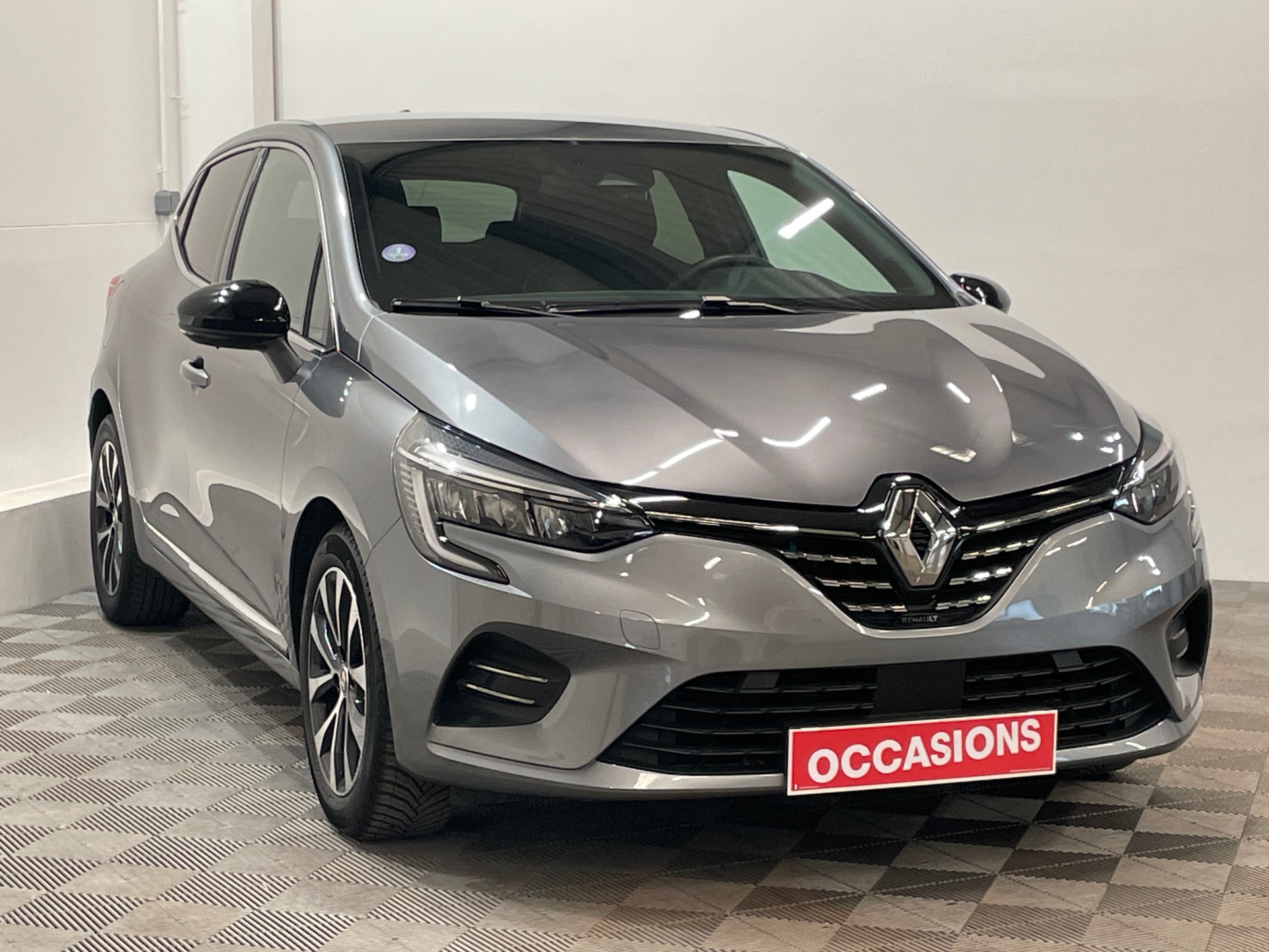 RENAULT CLIO V E-Tech full hybrid 145 Techno