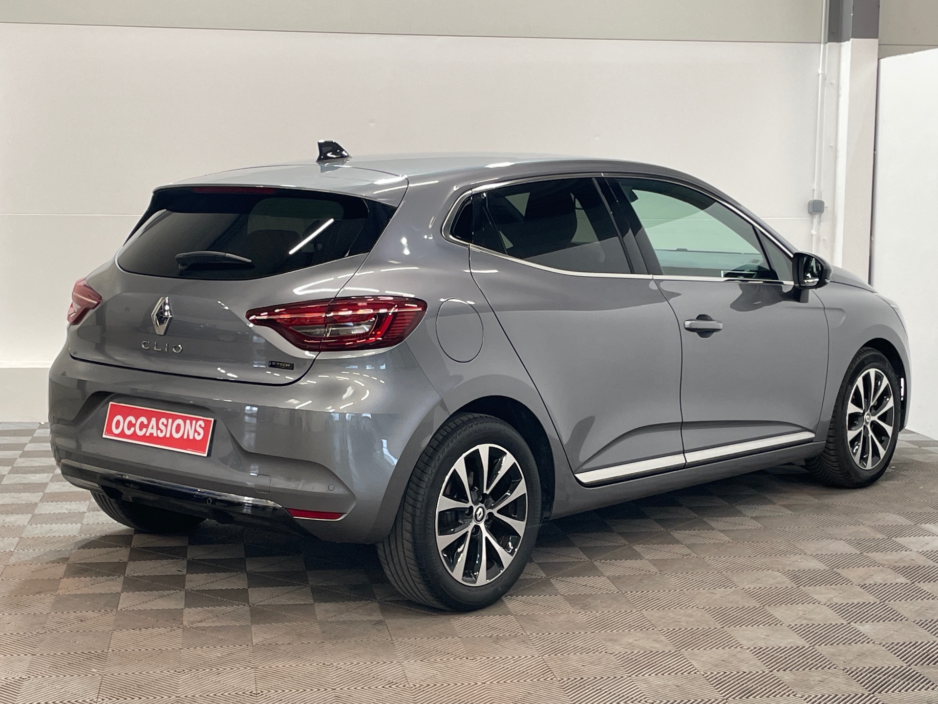 RENAULT CLIO V E-Tech full hybrid 145 Techno