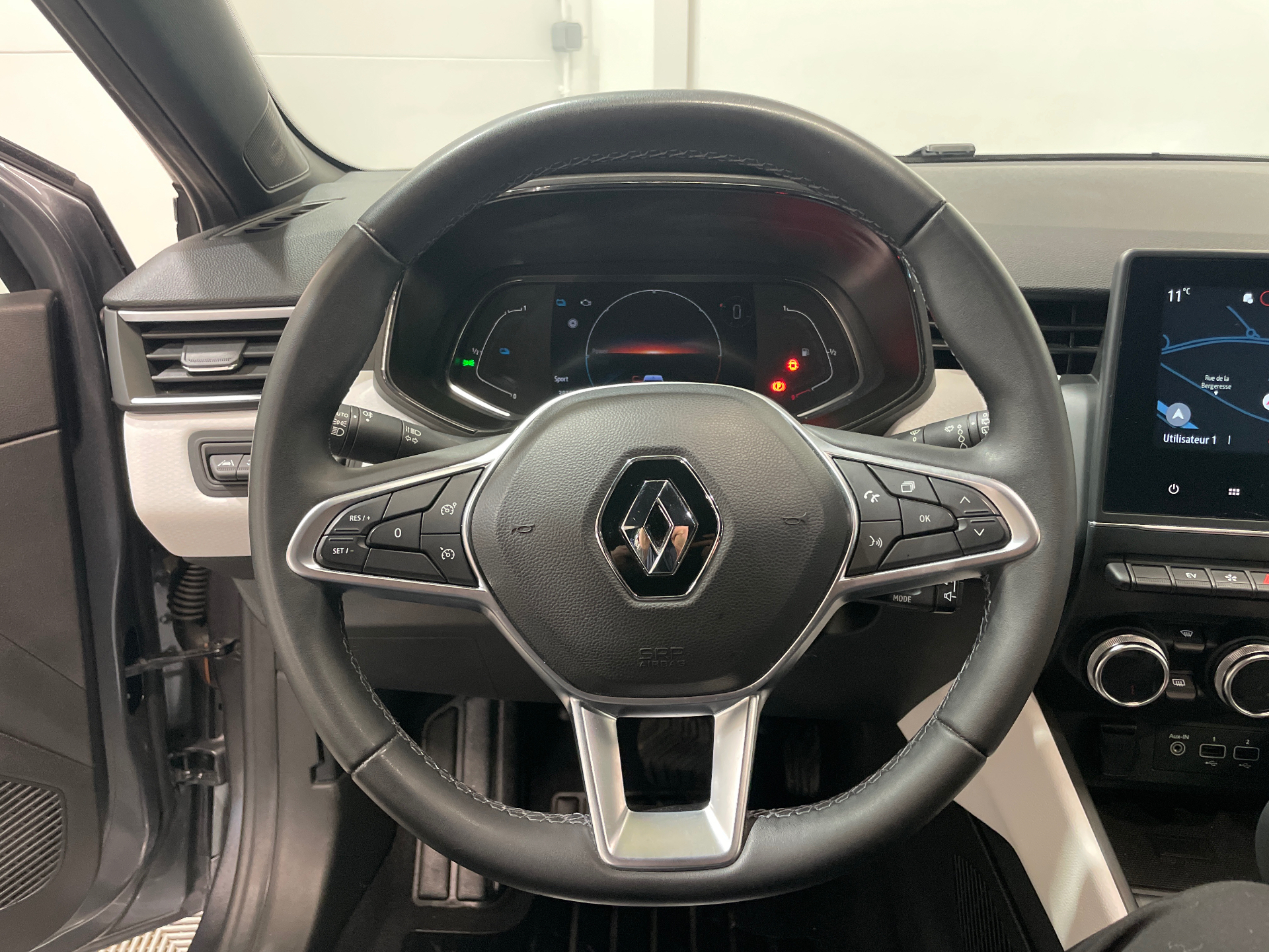 RENAULT CLIO V E-Tech full hybrid 145 Techno